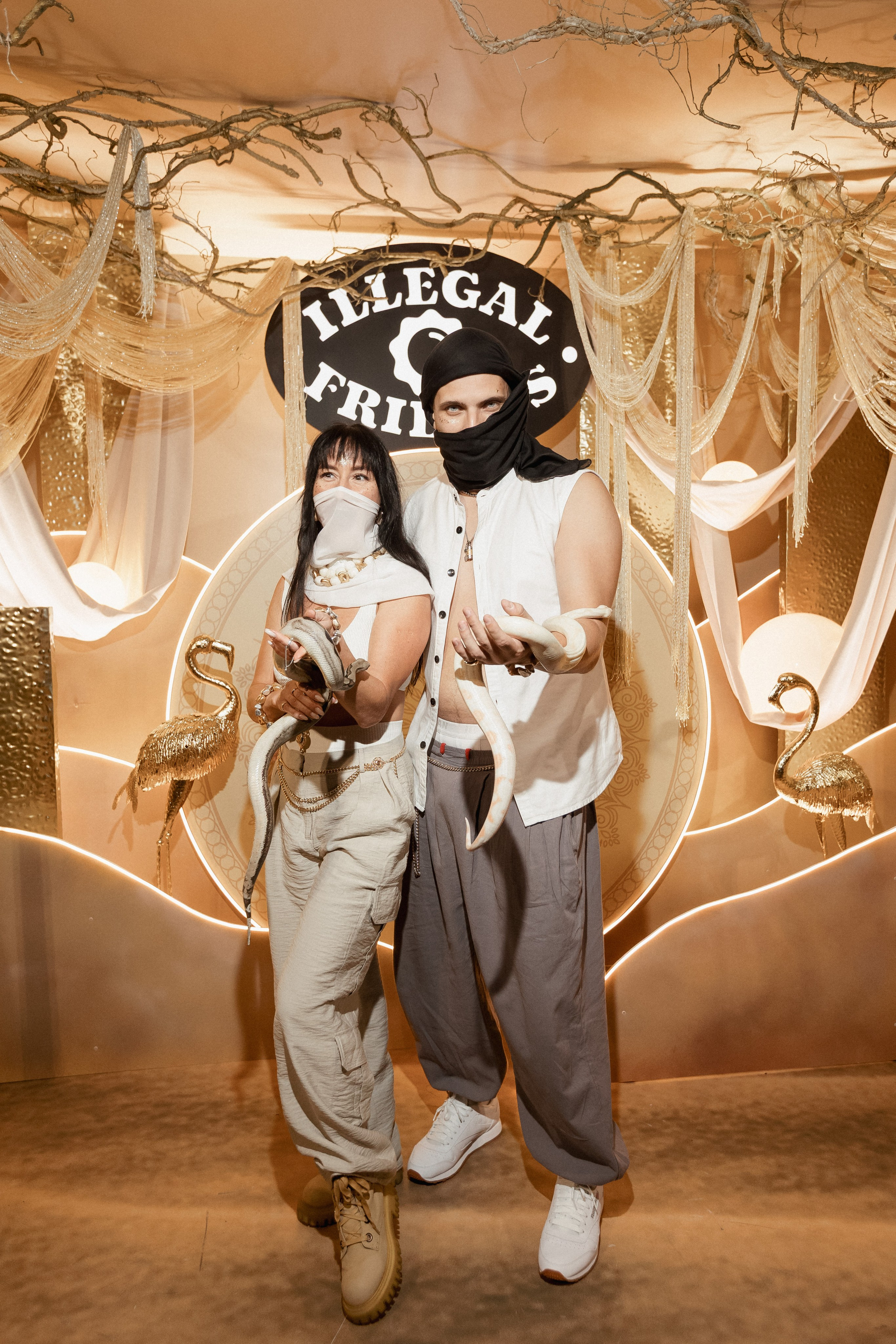 ILLEGAL FRIENDS — MIRAGE [PART I]. СВОИ. ФОТООТЧЕТЫ-СОБЫТИЯ-МЕСТА