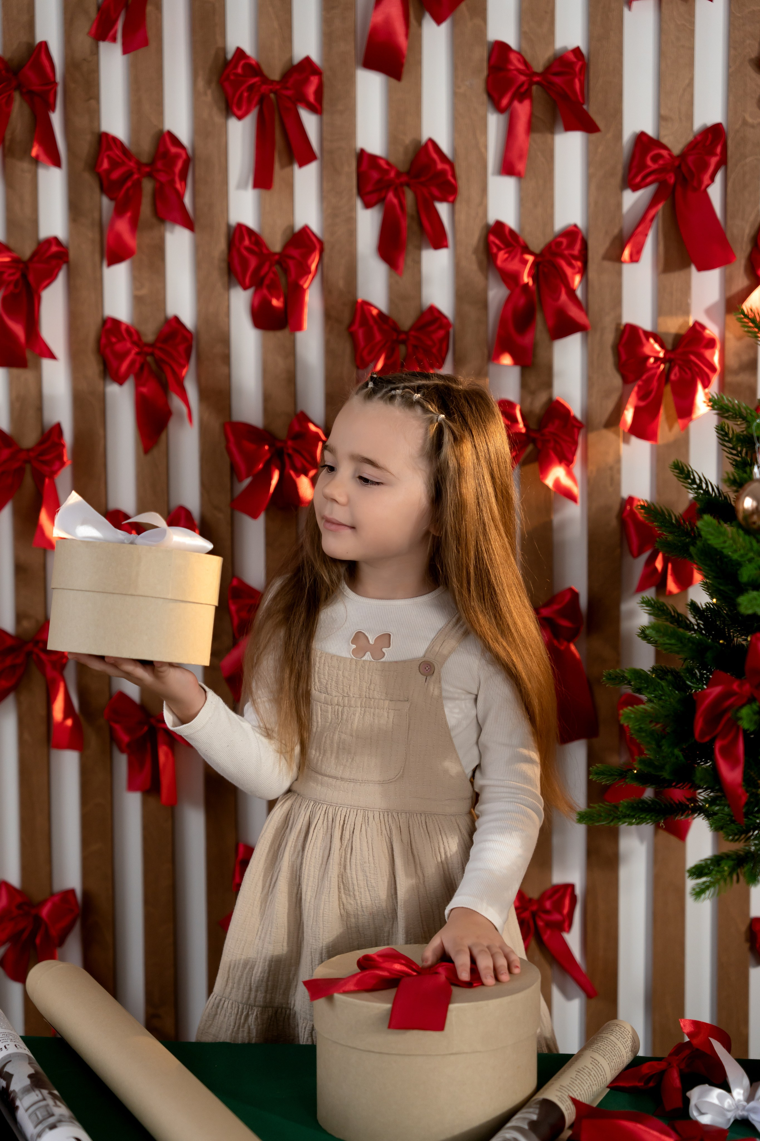 Красивая новогодняя фотосессия для Каролины и родителей. Фотограф в Красноярске. Юлия Чаушанская