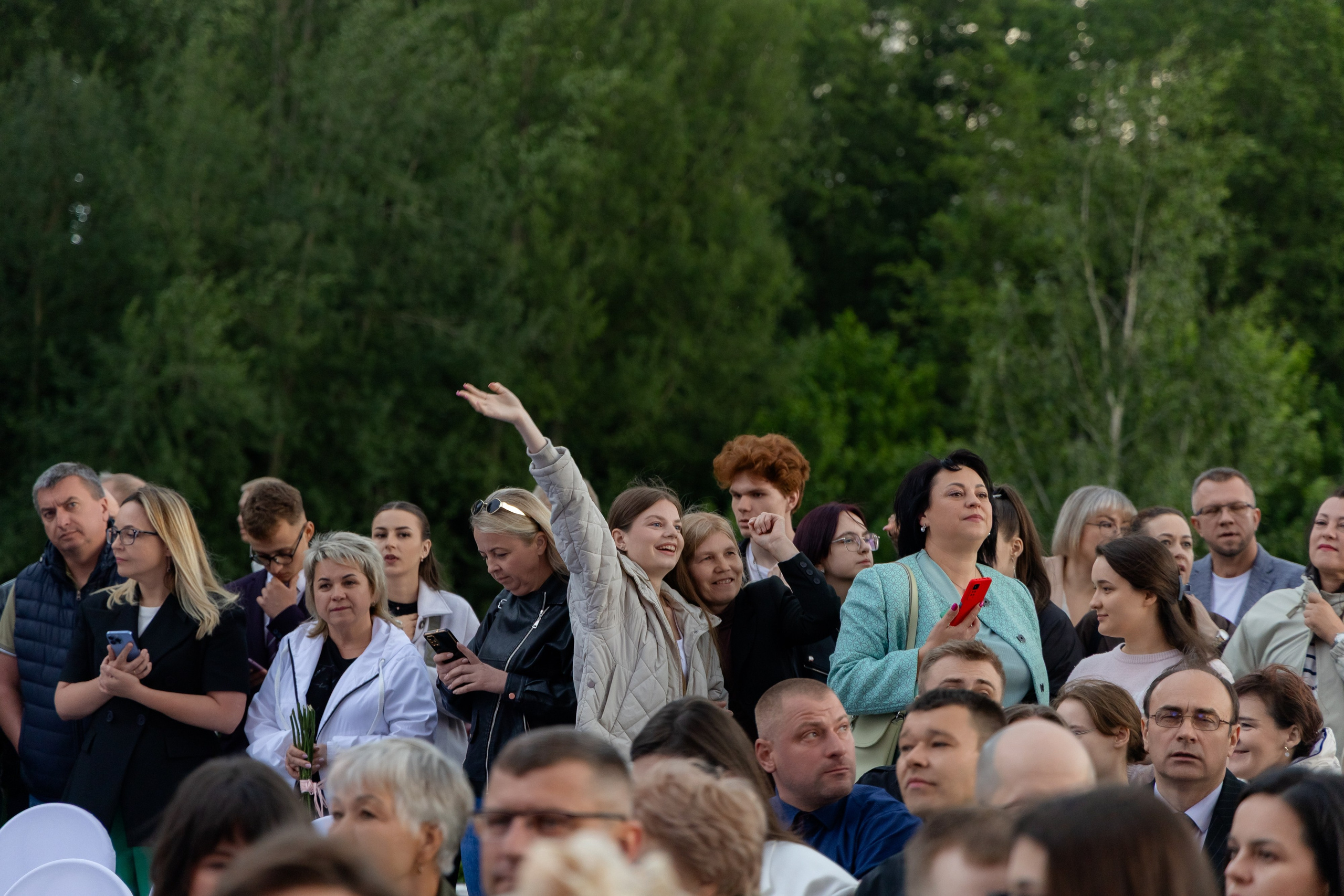 Школьный выпускной 2025 год в Минске, Беларуси. Свадебный фотограф в Минске/Беларуси Сергей Спиридонов