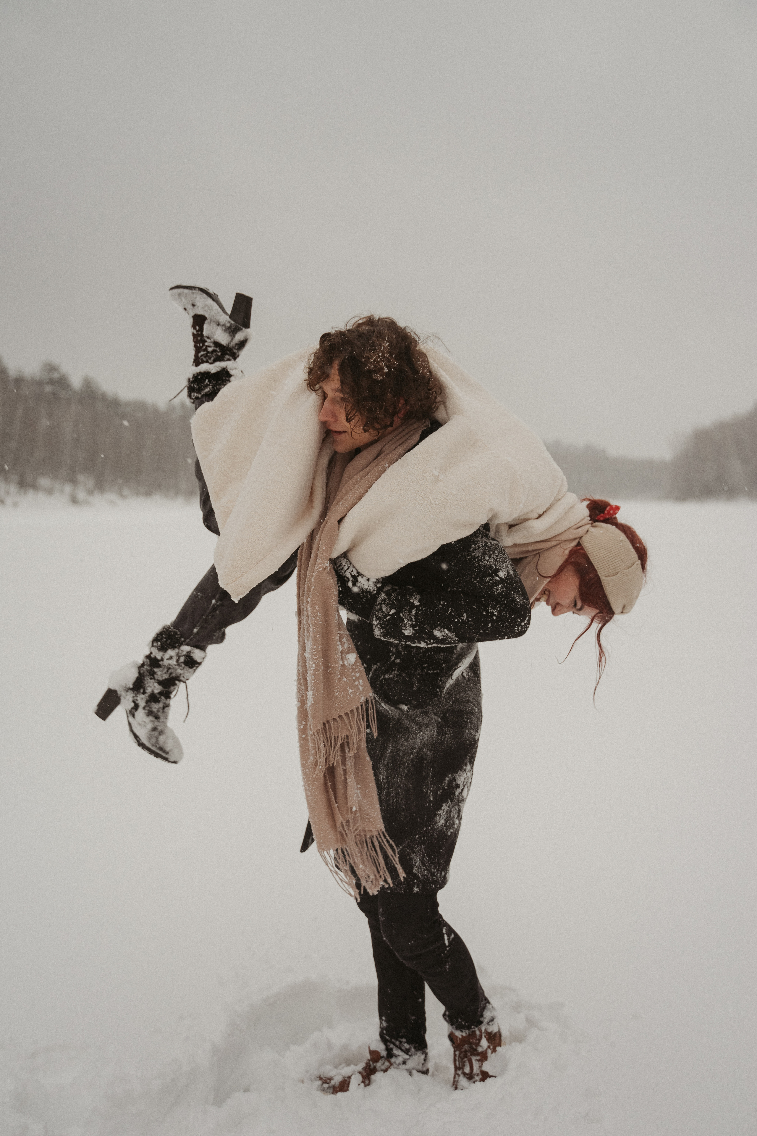 Егор и Эндже, love Story на озере. Портретный фотограф в Казани, Красной Поляне и Сочи Анна Кузнецова