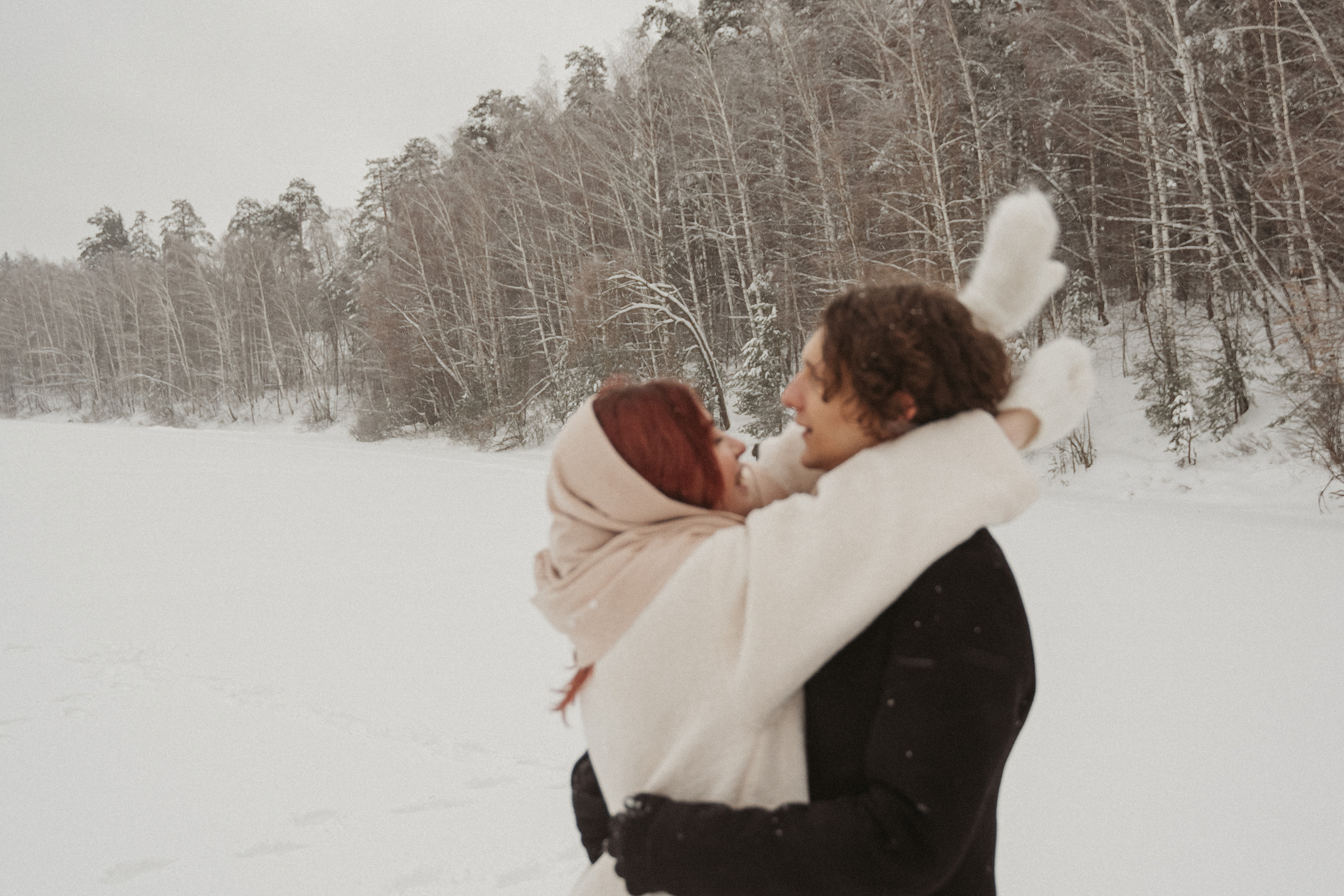 Егор и Эндже, love Story на озере. Портретный фотограф в Казани, Красной Поляне и Сочи Анна Кузнецова