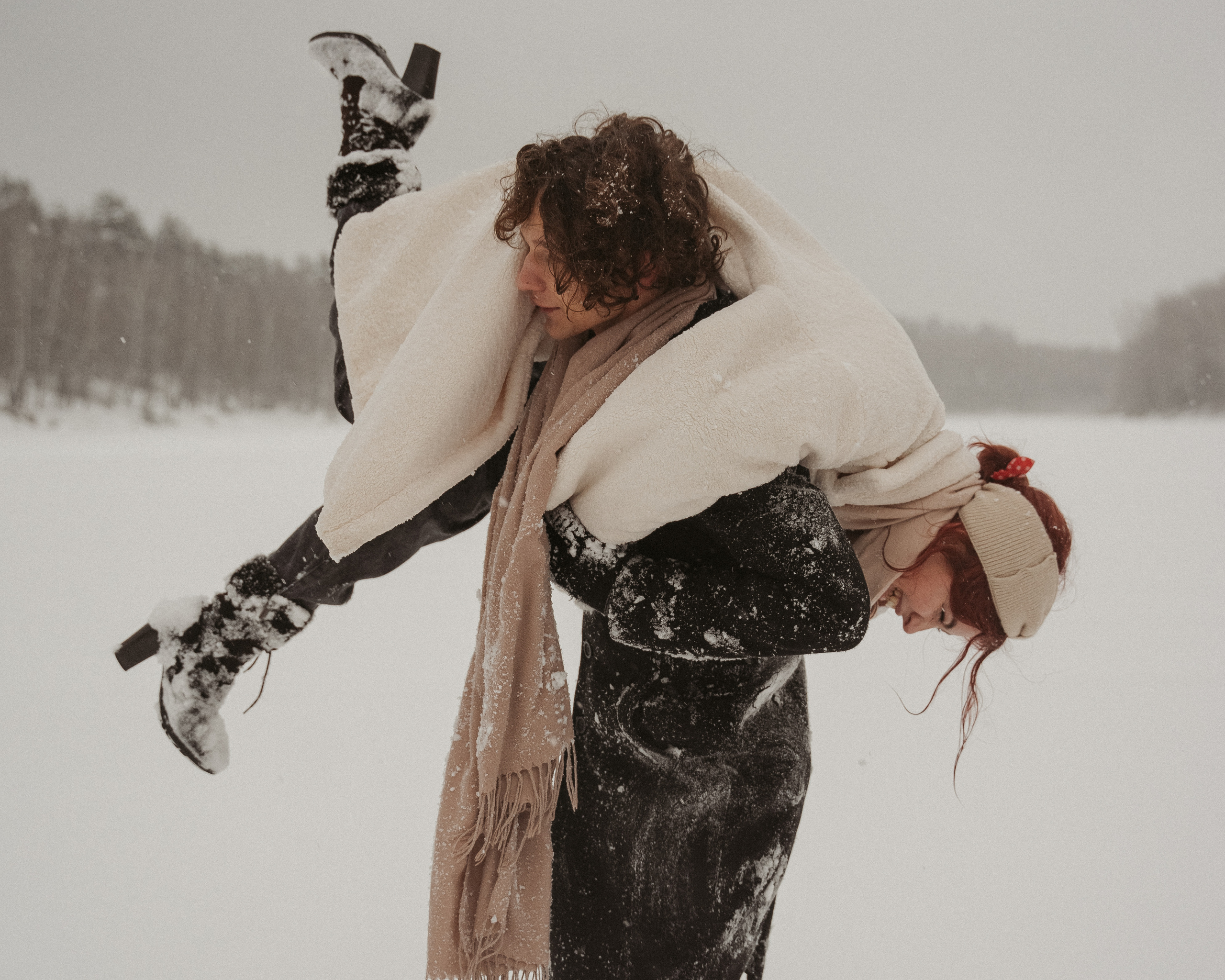 Егор и Эндже, love Story на озере. Портретный фотограф в Казани, Красной Поляне и Сочи Анна Кузнецова