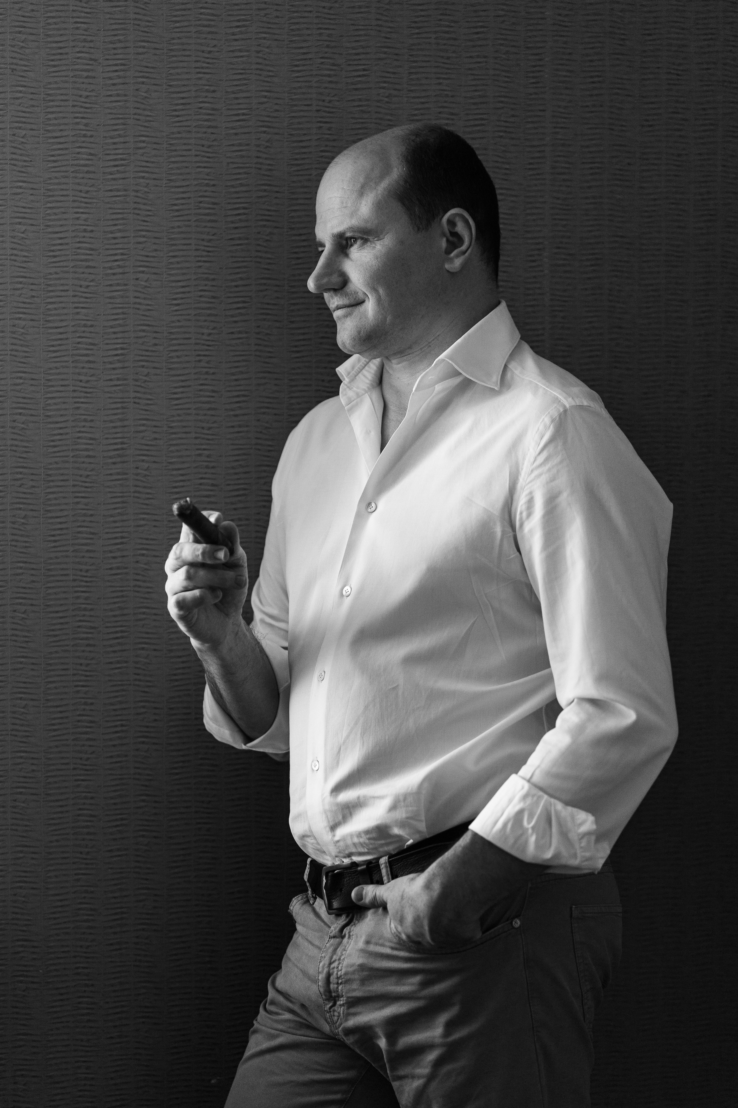 Бизнес-портрет. Фотограф Шейдаев Эмин г. Волгоград