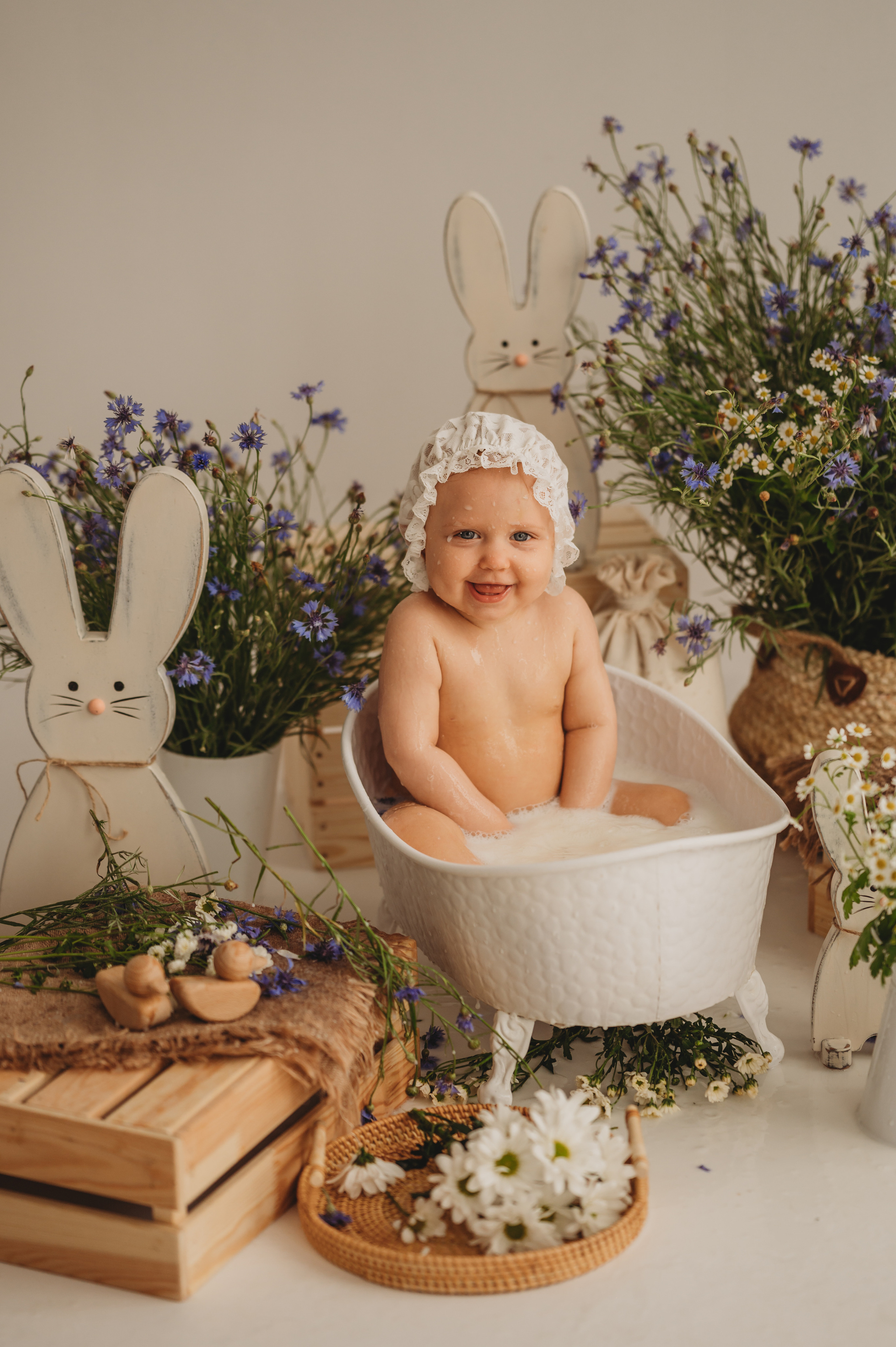 Настена и васильки. Детский и семейный фотограф Ирина Гладких