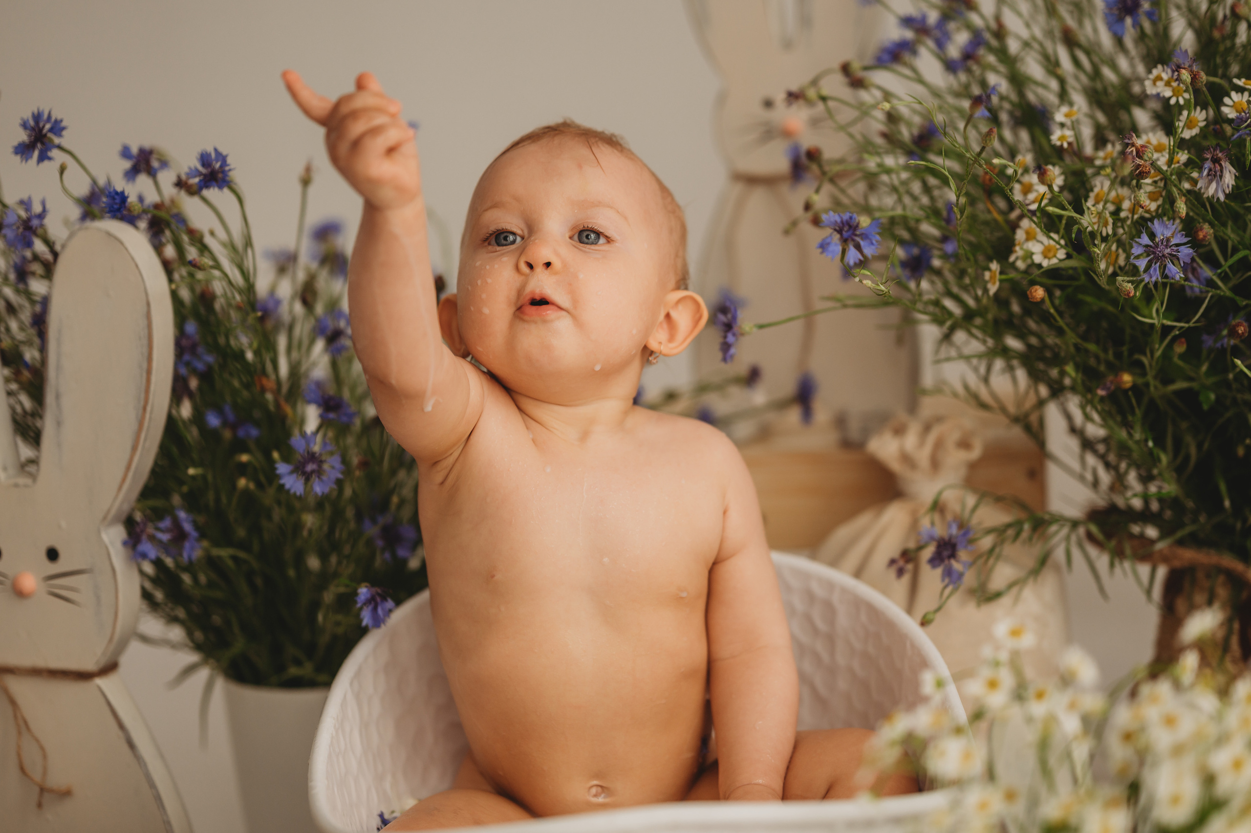 Настена и васильки. Детский и семейный фотограф Ирина Гладких