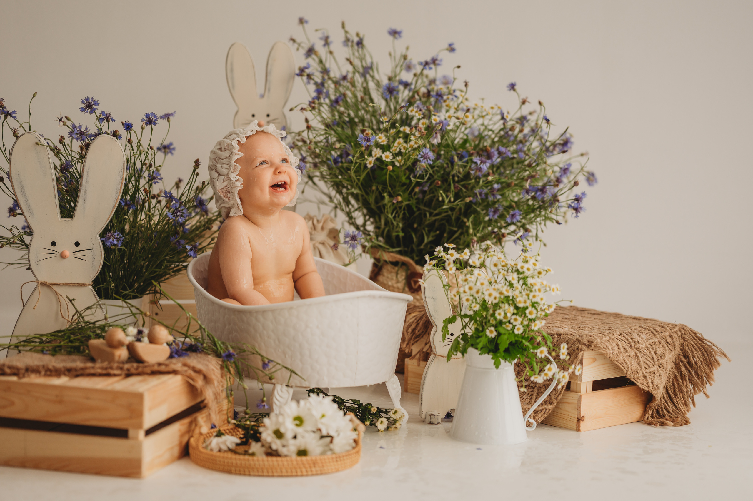 Настена и васильки. Детский и семейный фотограф Ирина Гладких