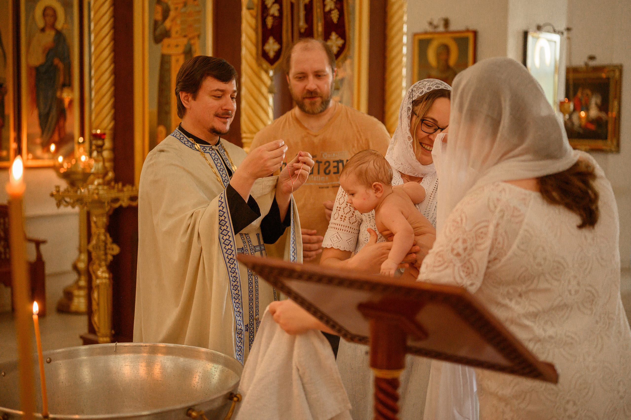 Крещение Катюши и Лизоньки. Детский и семейный фотограф Ирина Гладких