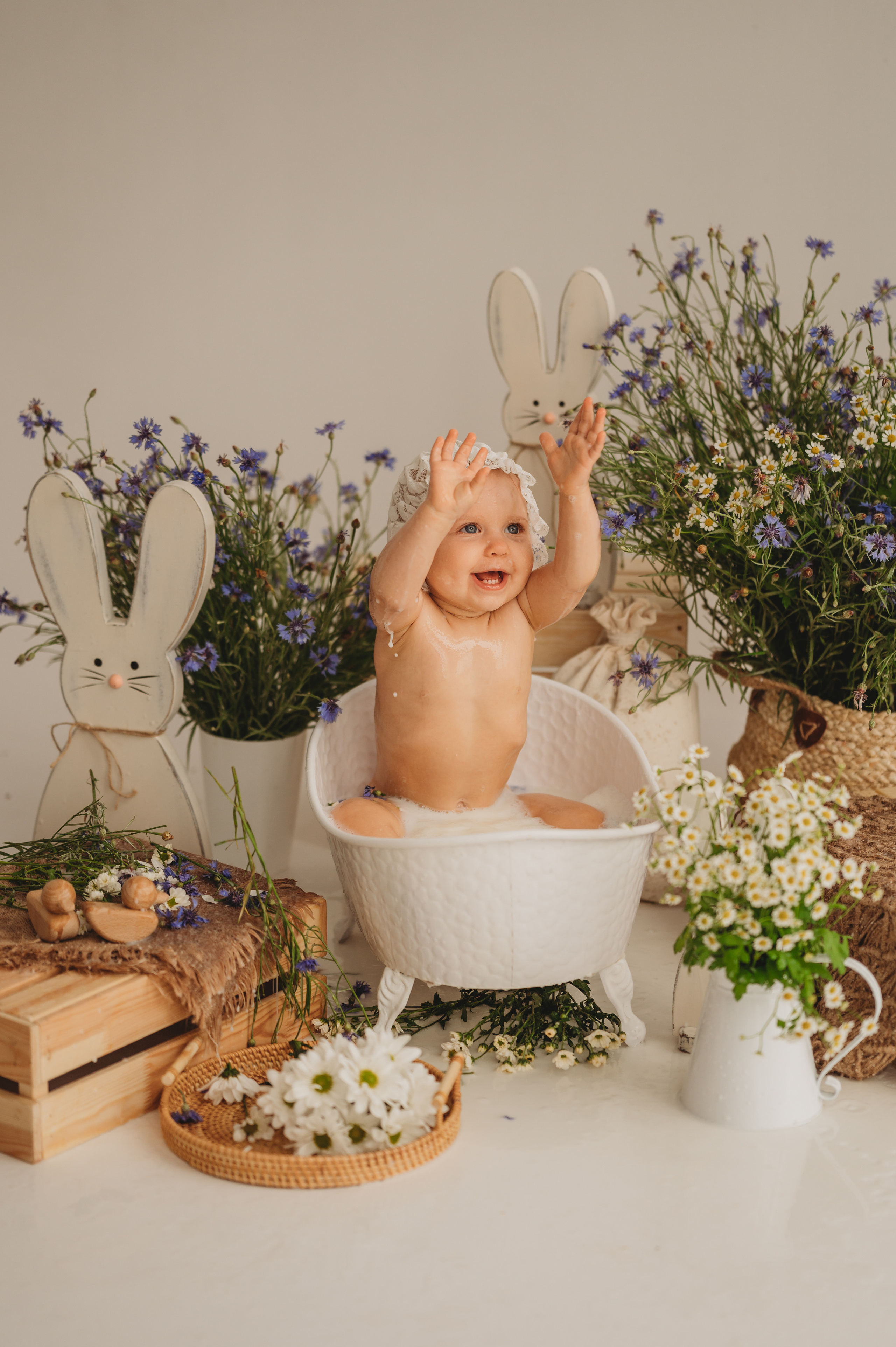 Настена и васильки. Детский и семейный фотограф Ирина Гладких