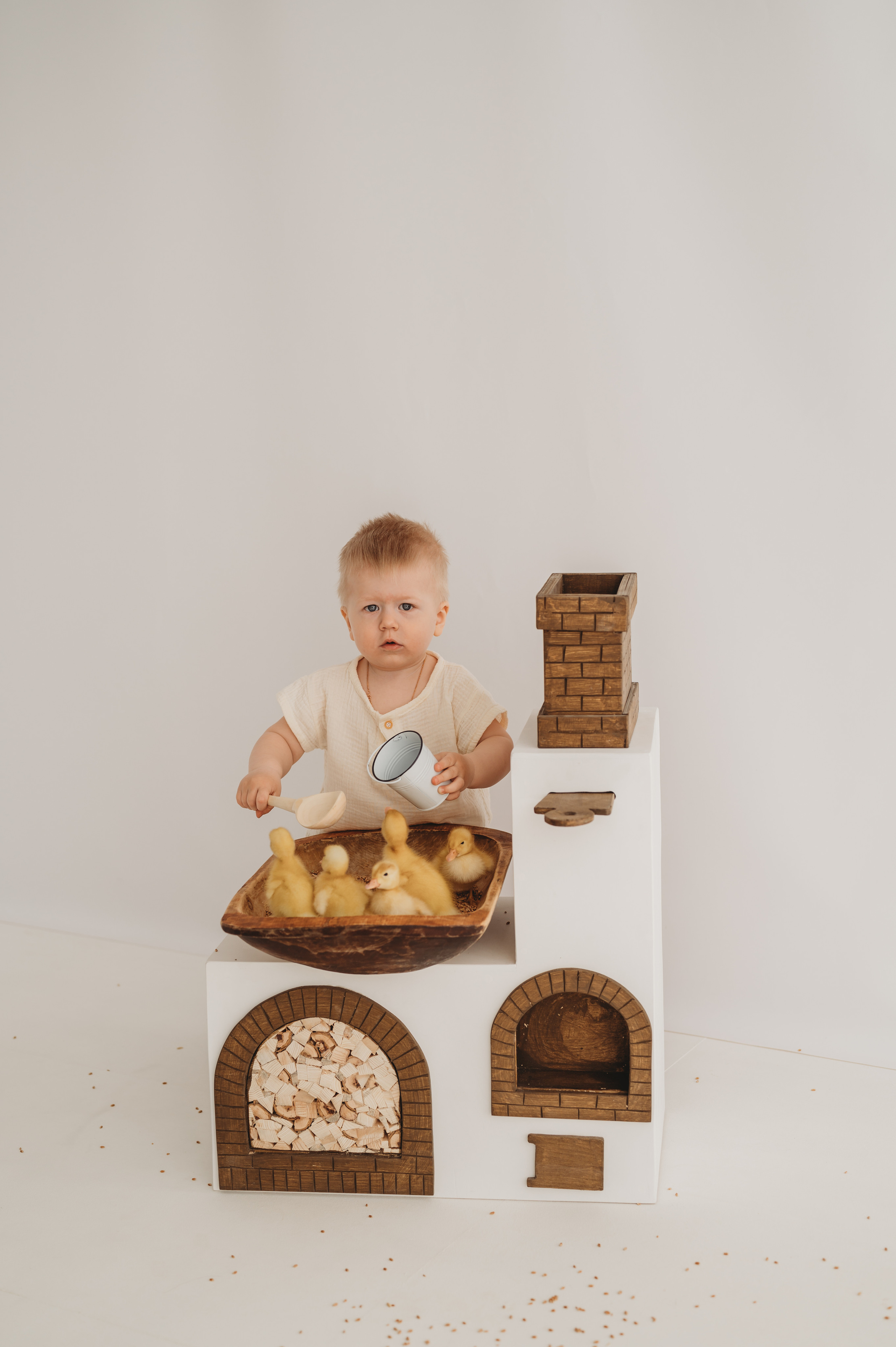 Никитка и Лерочка с утятами. Детский и семейный фотограф Ирина Гладких