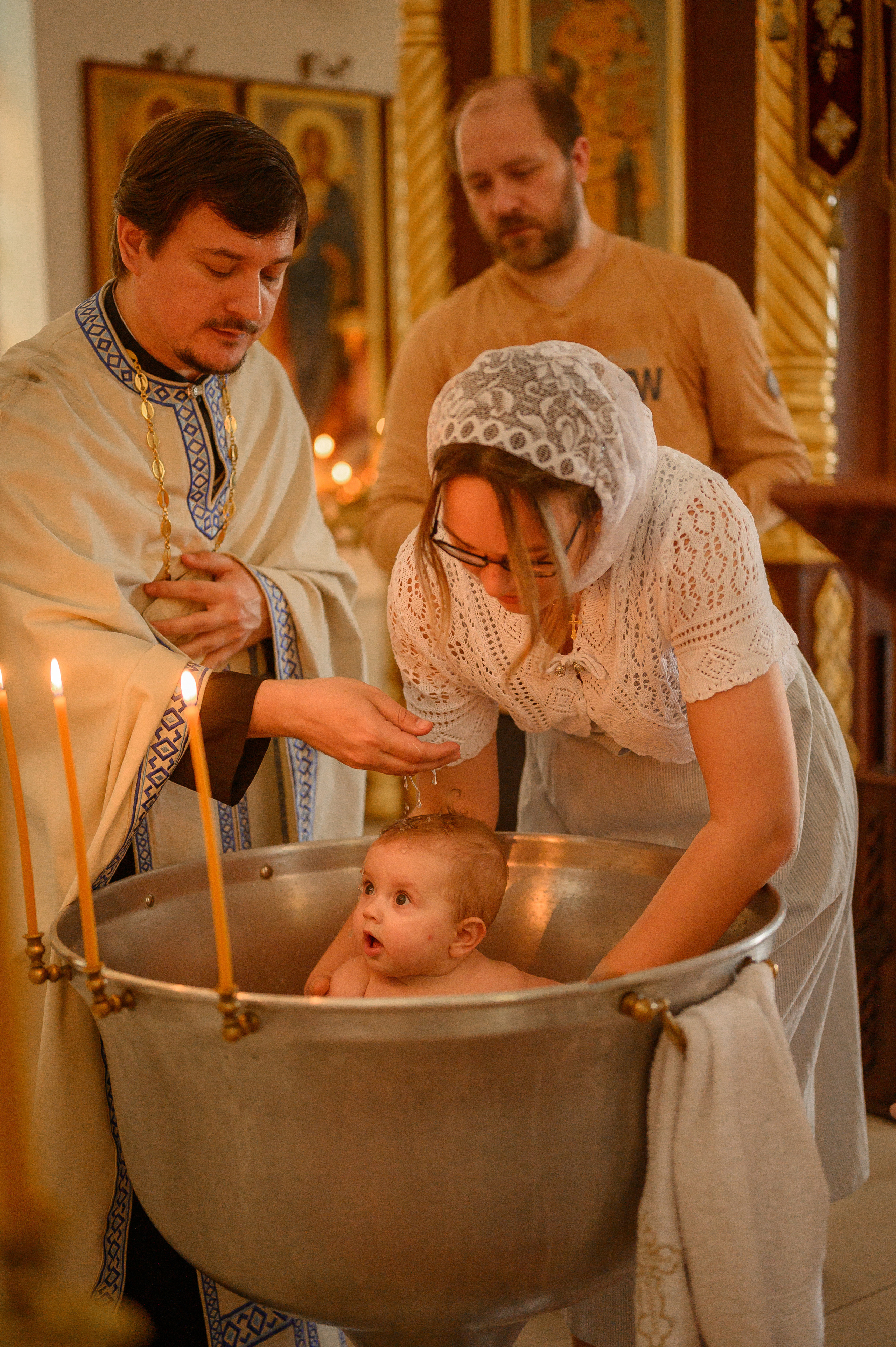 Крещение Катюши и Лизоньки. Детский и семейный фотограф Ирина Гладких