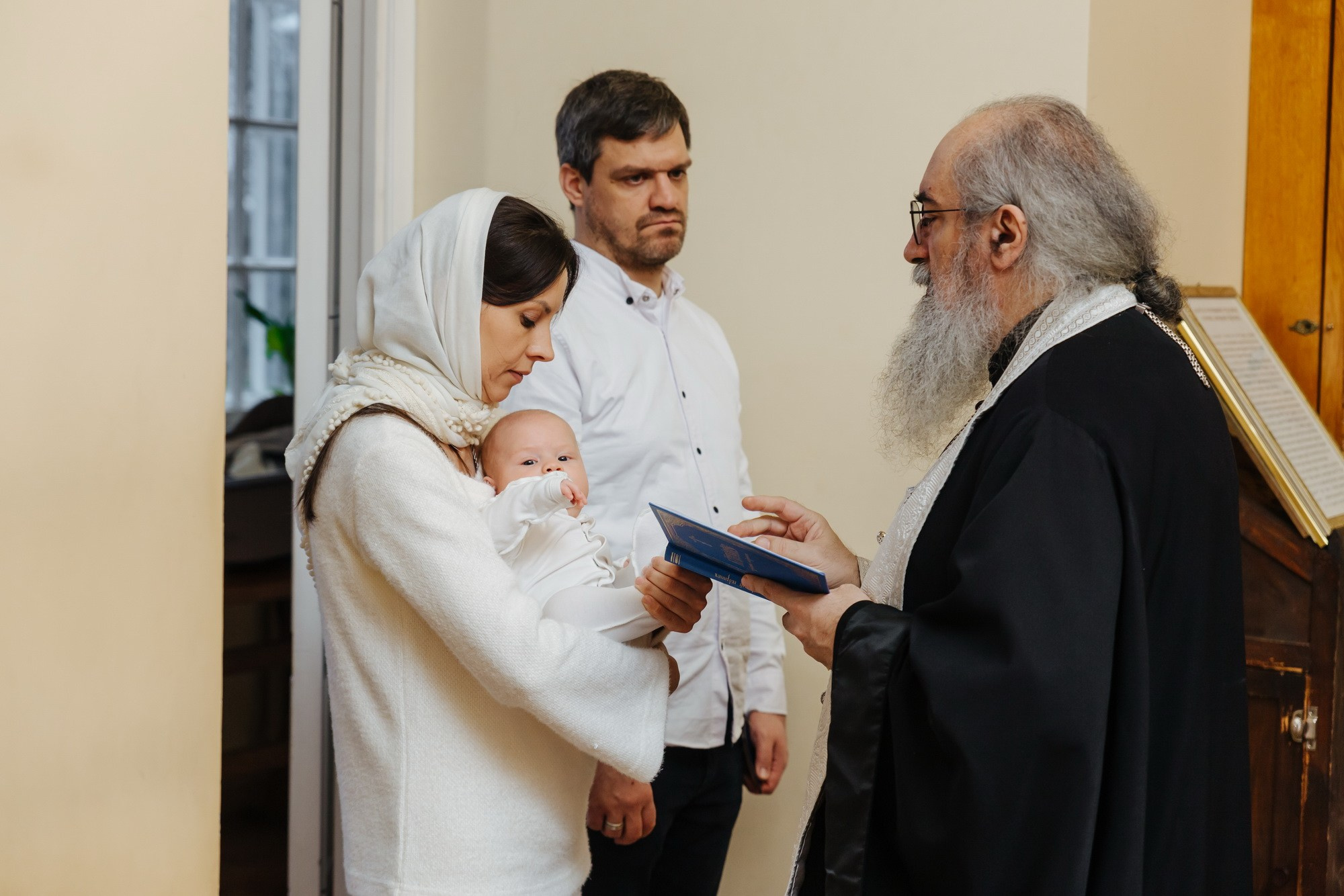 фотограф на крещение санкт петербург, справка о беседе перед крещением, сколько стоит крещение спб, лучшие храмы для крещения, крещение ребенка в спб цены, пушкин церковь узнать про крестины что нужно, что нельзя делать перед крещением, лучшие храмы для крещения, санкт петербург фотограф, крестить без крестных, всего один крестный, имя для крещения малыша