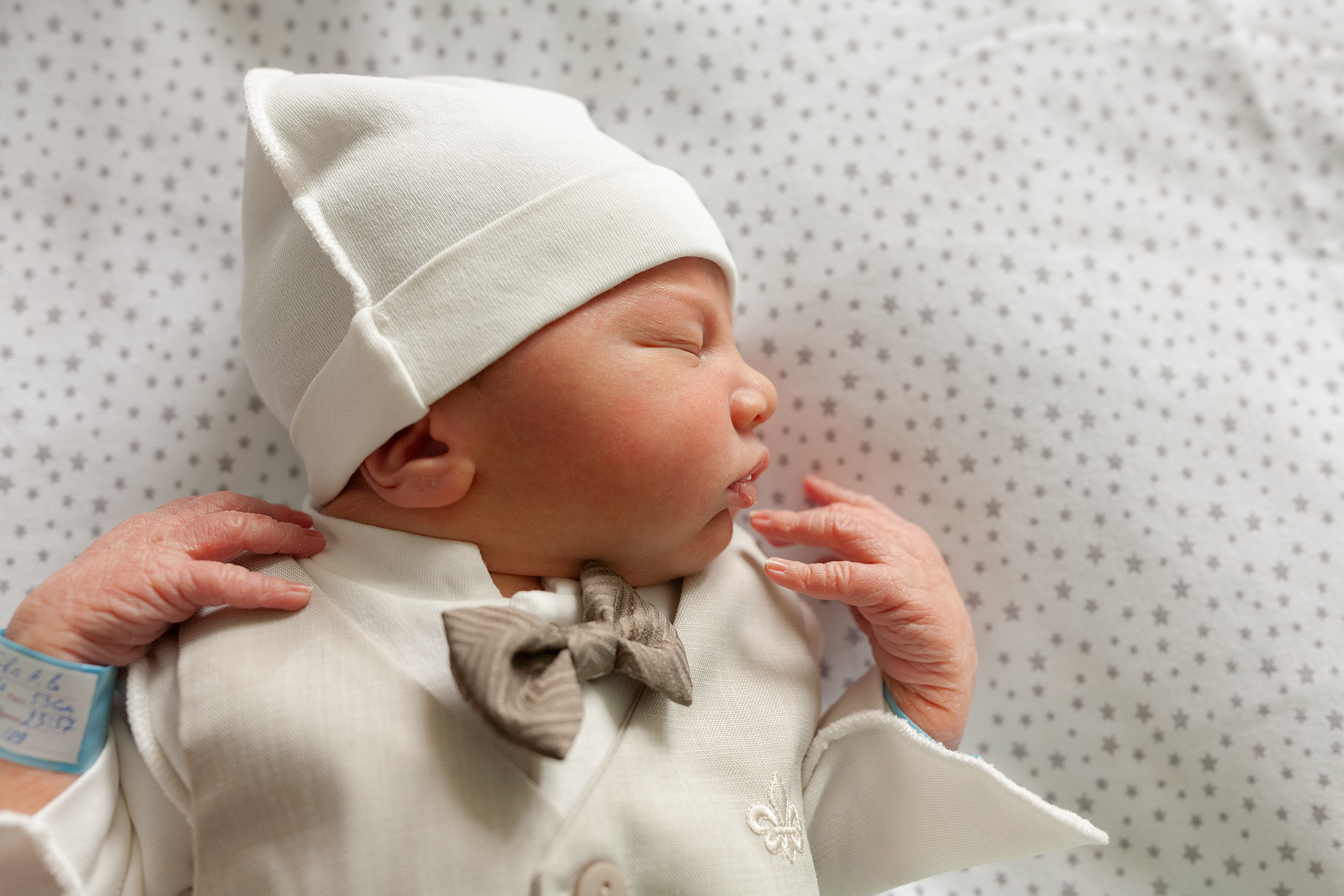 9 апреля 2021. Фотограф в роддоме Сестрорецком г. Санкт-Петербург Банасиковская Ксения