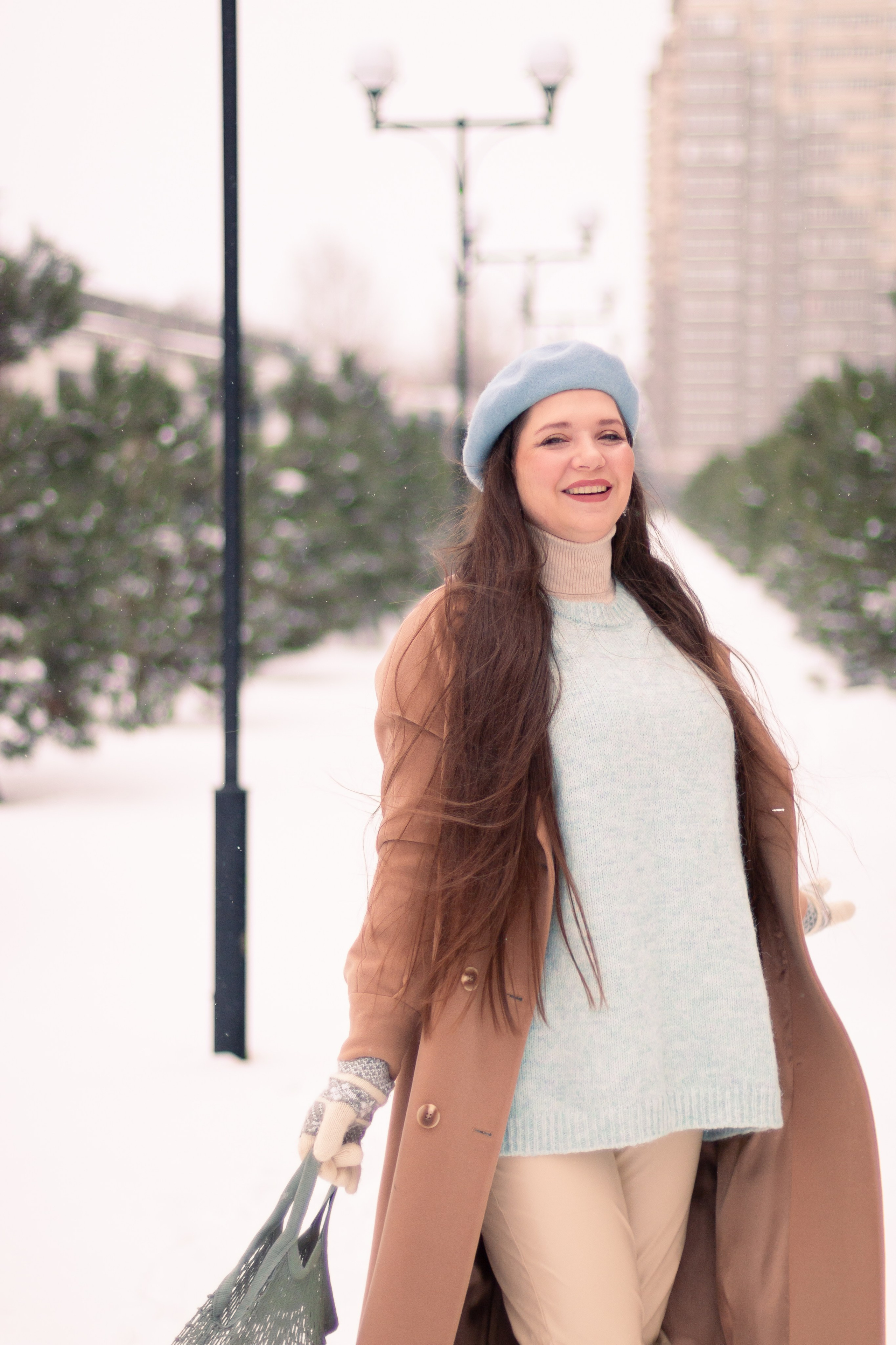 Настя. Снег, мороз и мандаринки. Анна Беликова — Семейный и портретный фотограф Ростов-на-Дону