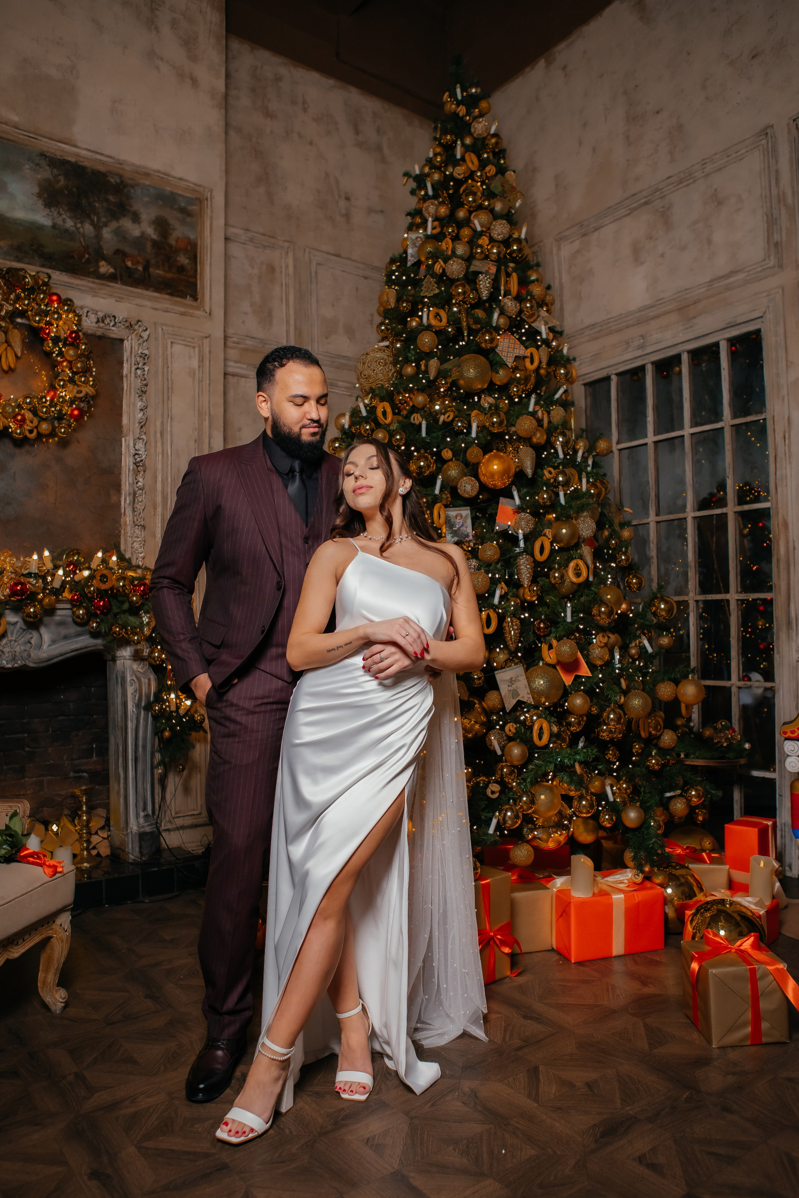 Фотосессия выездной регистрации в ресторане. Свадебный фотограф в Москве