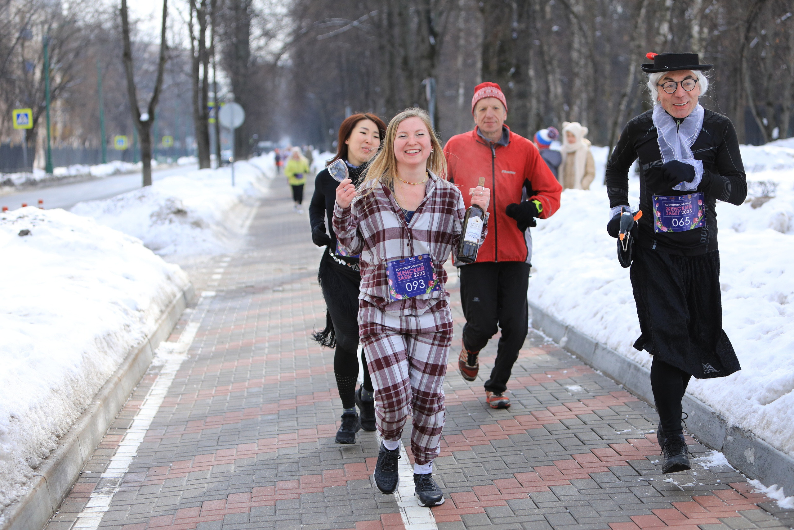 Эстафета Игрушки, 8 марта 2023 г. Фотограф Сергей Ловкий