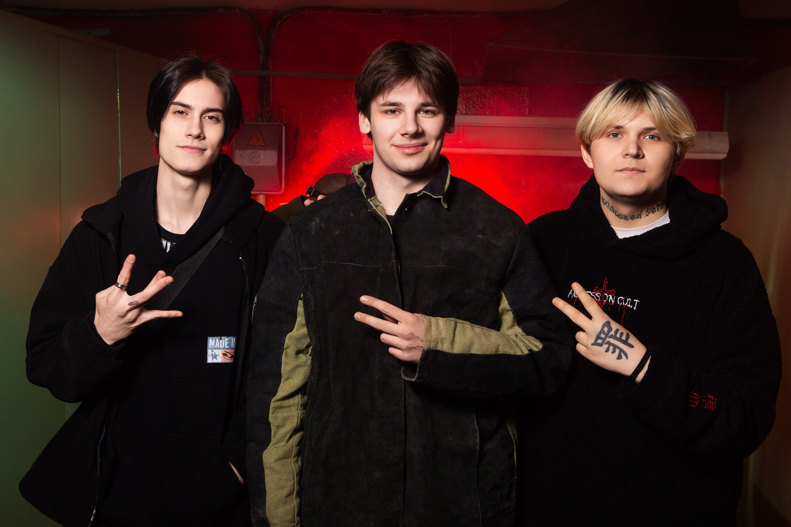 Фотосессия в Цеху для Выпускников Сварочного Производства | Твой Альбом Мценск. ТВОЙ АЛЬБОМ / ТВОИ ПРАВИЛА