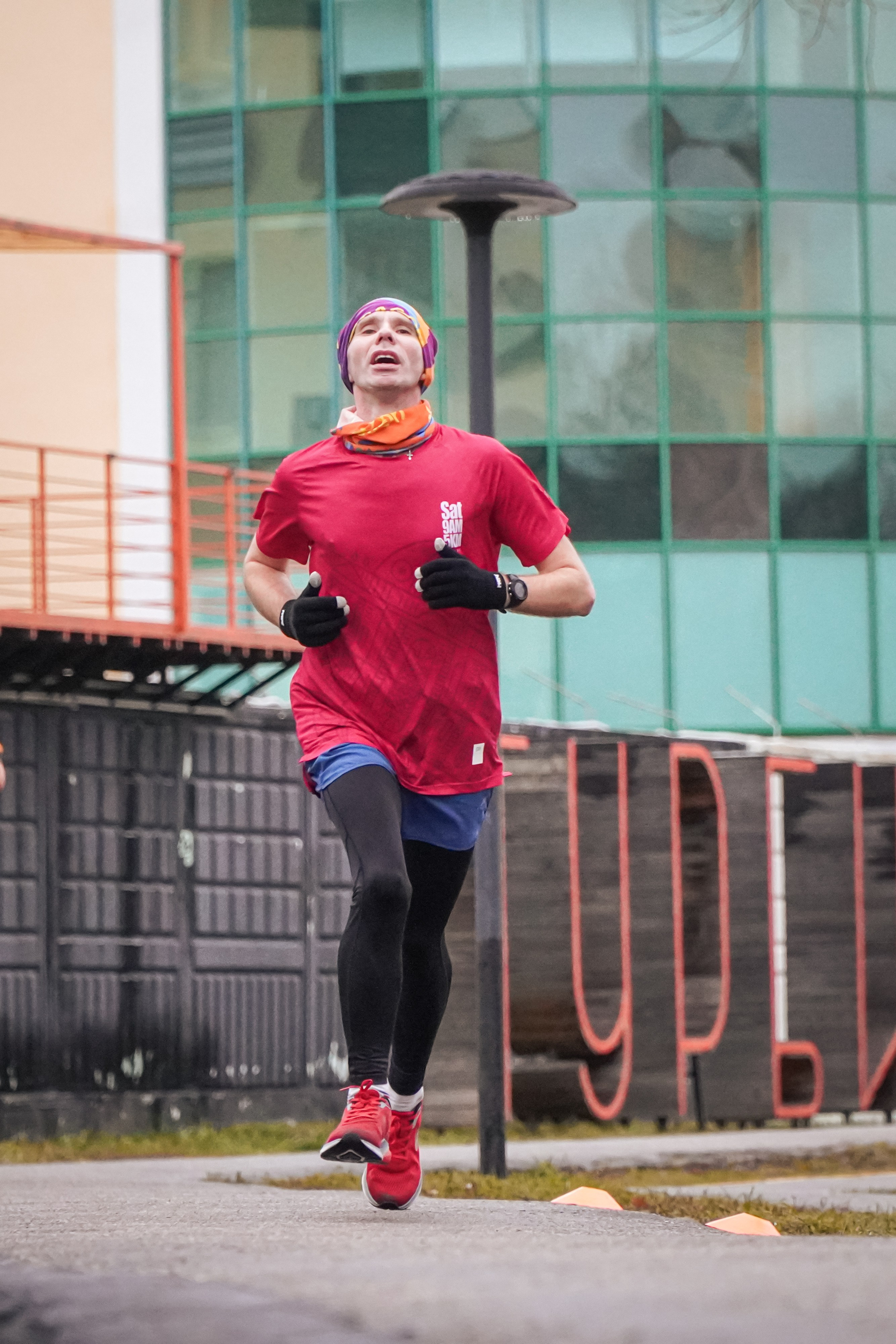 5 вёрст Реутов 16.11.2024. Роман Капилюшов. Бег. Фото. Видео. г. Люберцы