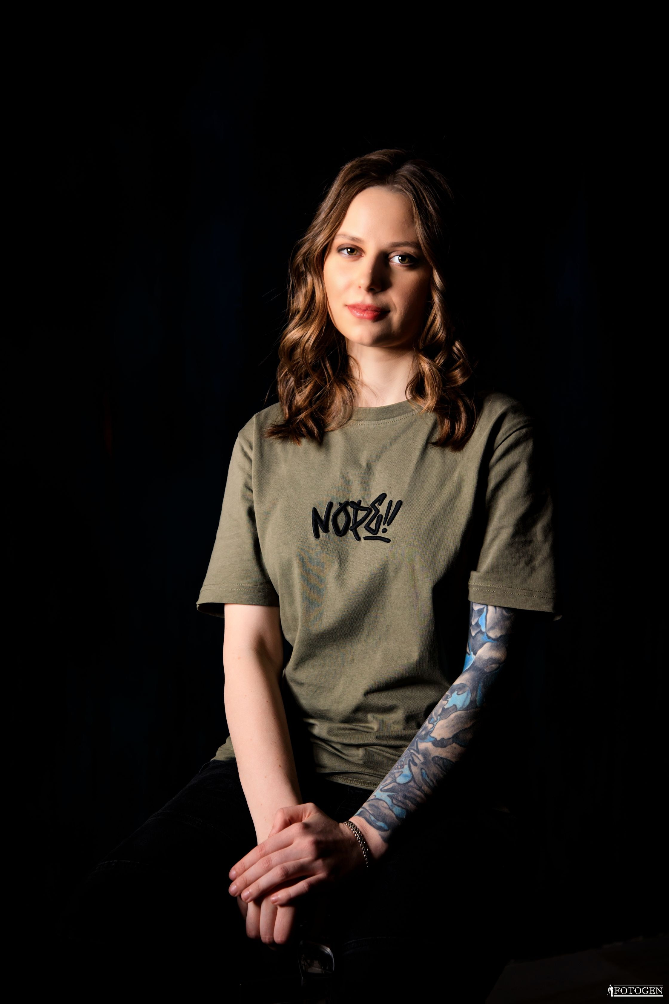 Гармония зрелости: Фотосессии для уверенных в Fotogen. Интерьерная фотостудия FOTOGEN г. Краснодар