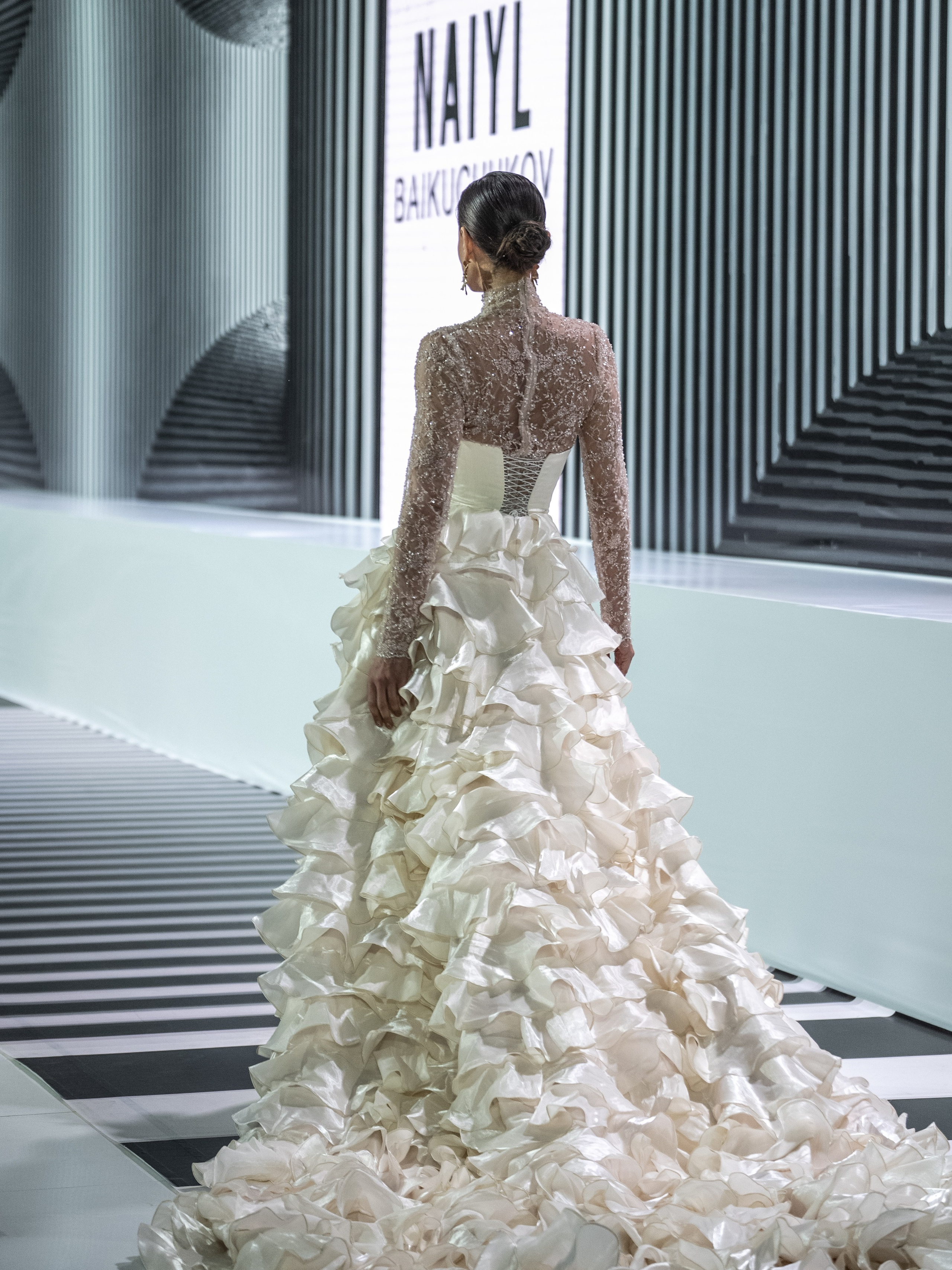 NAIYL BAIKUCHUKOV. Сайт Алматинского НЮ АРТ, будуар и фэшн фотографа Дениса Карпенко