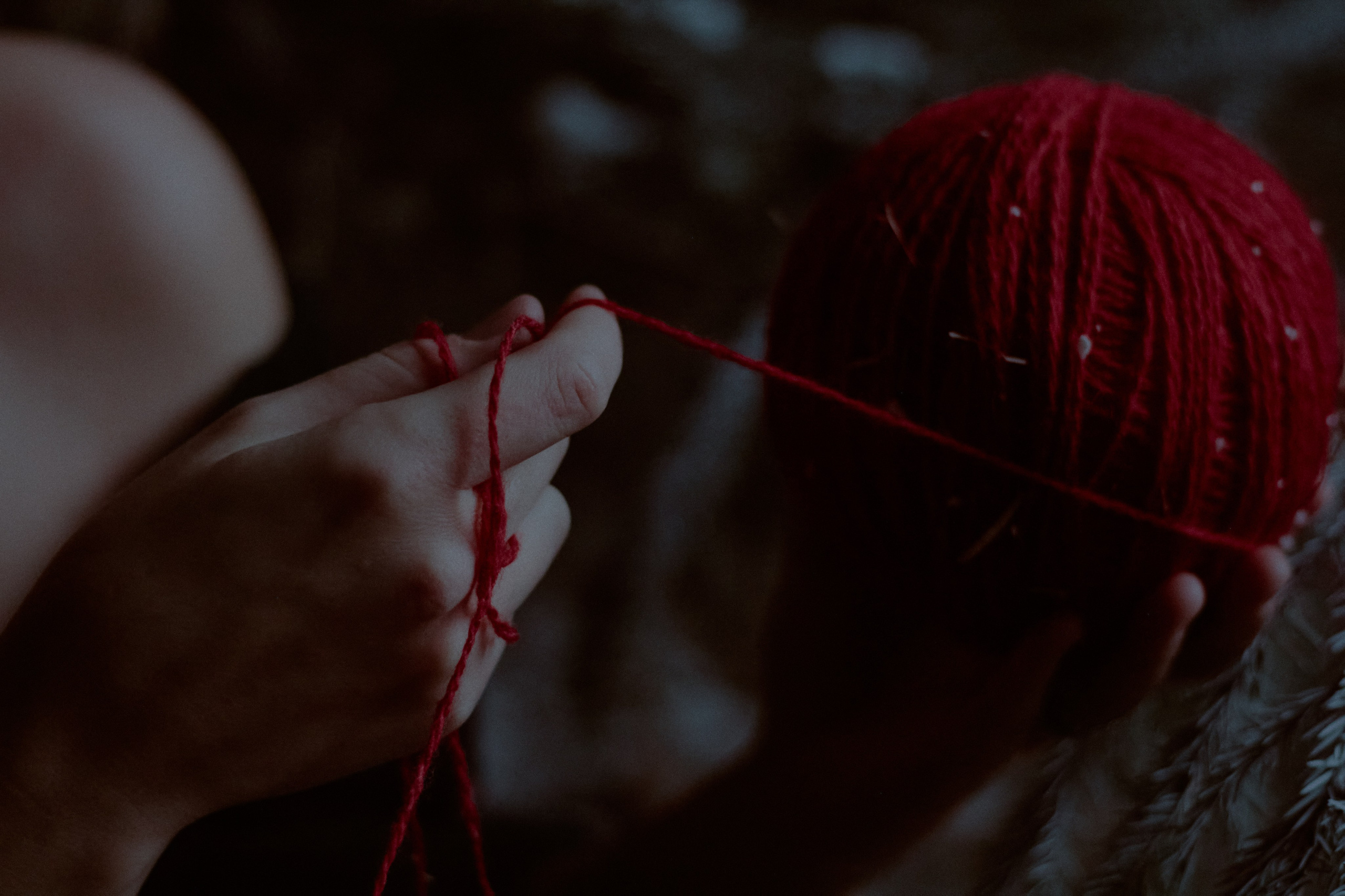 Тень. Фотограф лавстори Москва/МО Приятелева Ангелина