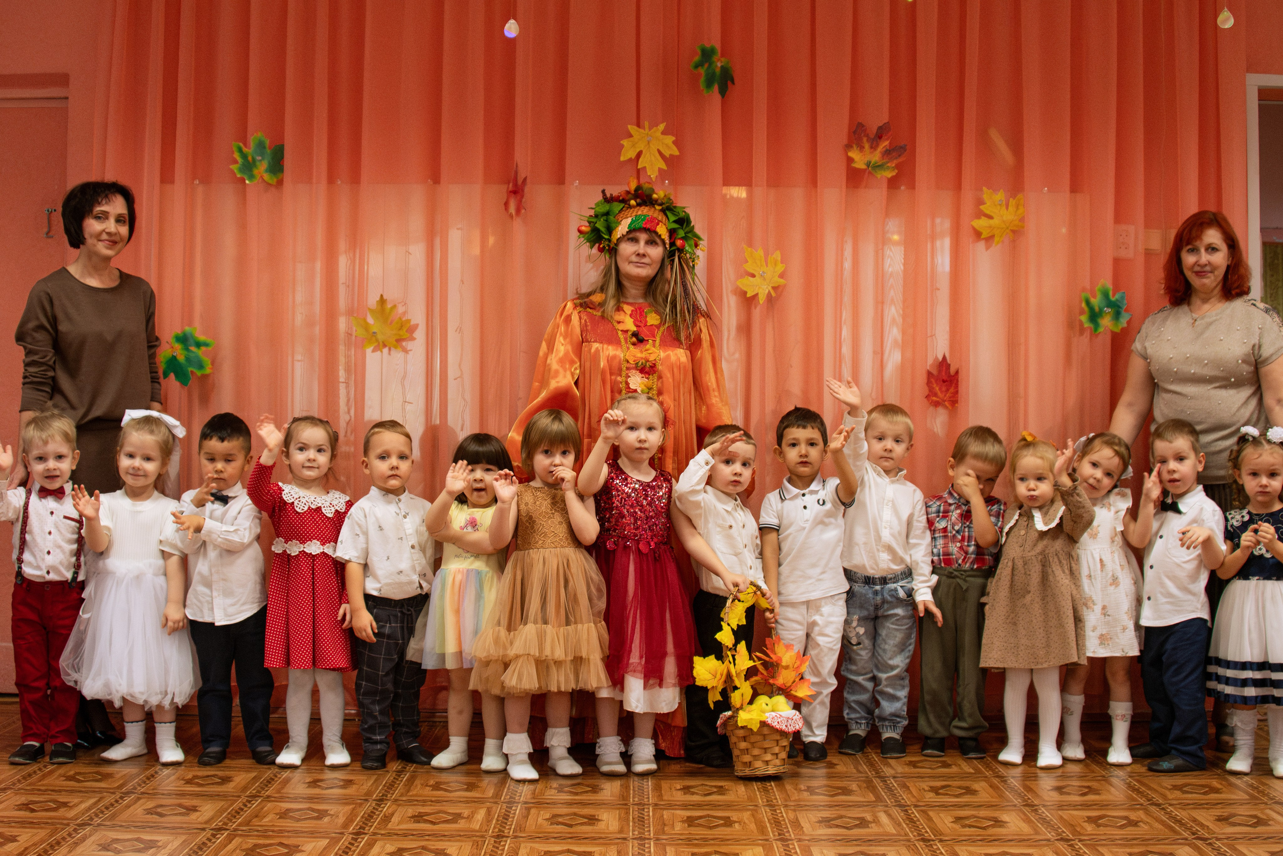 Праздник осени в детском саду. Фотограф в Санкт-Петербурге Ксения Яковчук