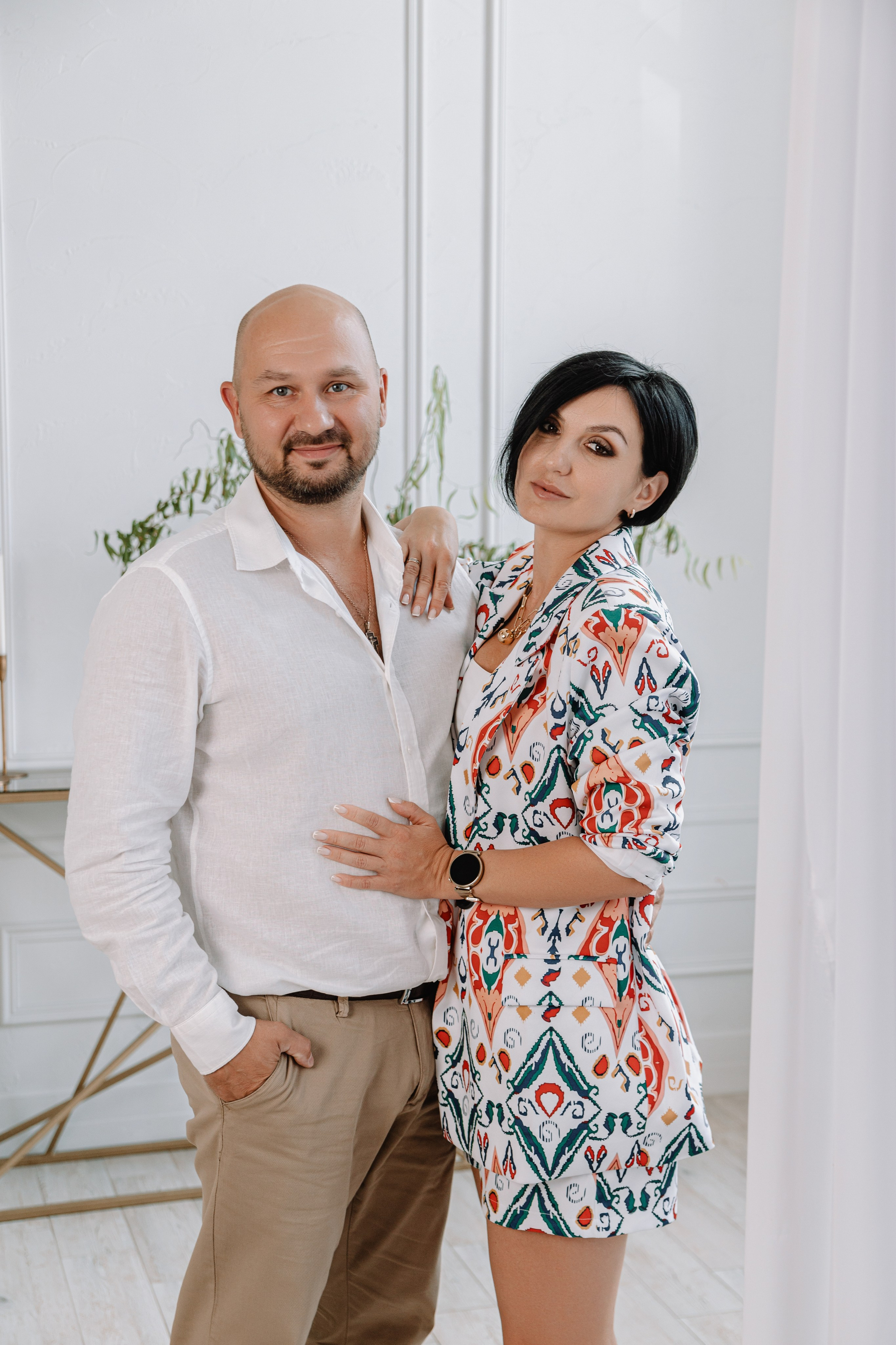 Евгения, Михаил и Дарина и собачка Чарли. Фотограф Воронеж Варвара