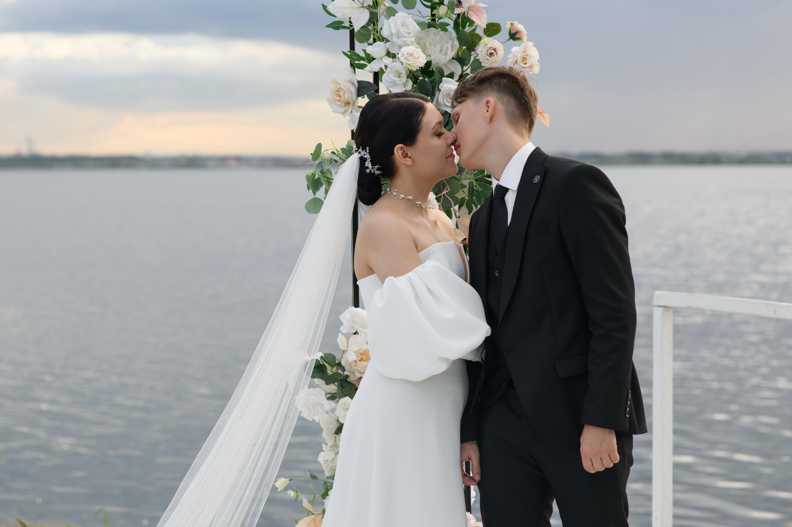 Влад+Марина — Отель Покровский. Свадебный фотограф Екатеринбург/Челябинск — Любовь Волохова