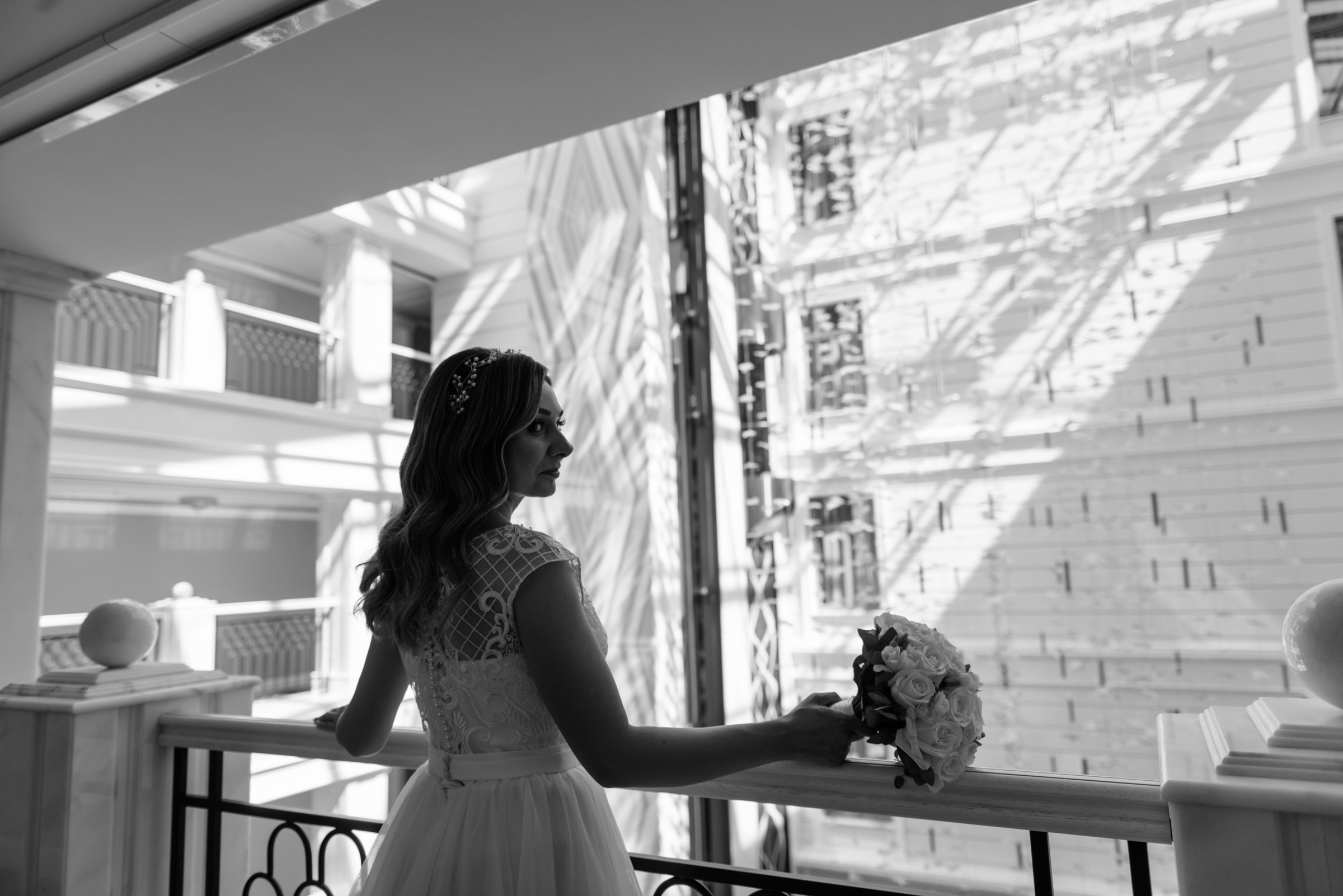 свадебная фотосессия в отеле Tsar Palace