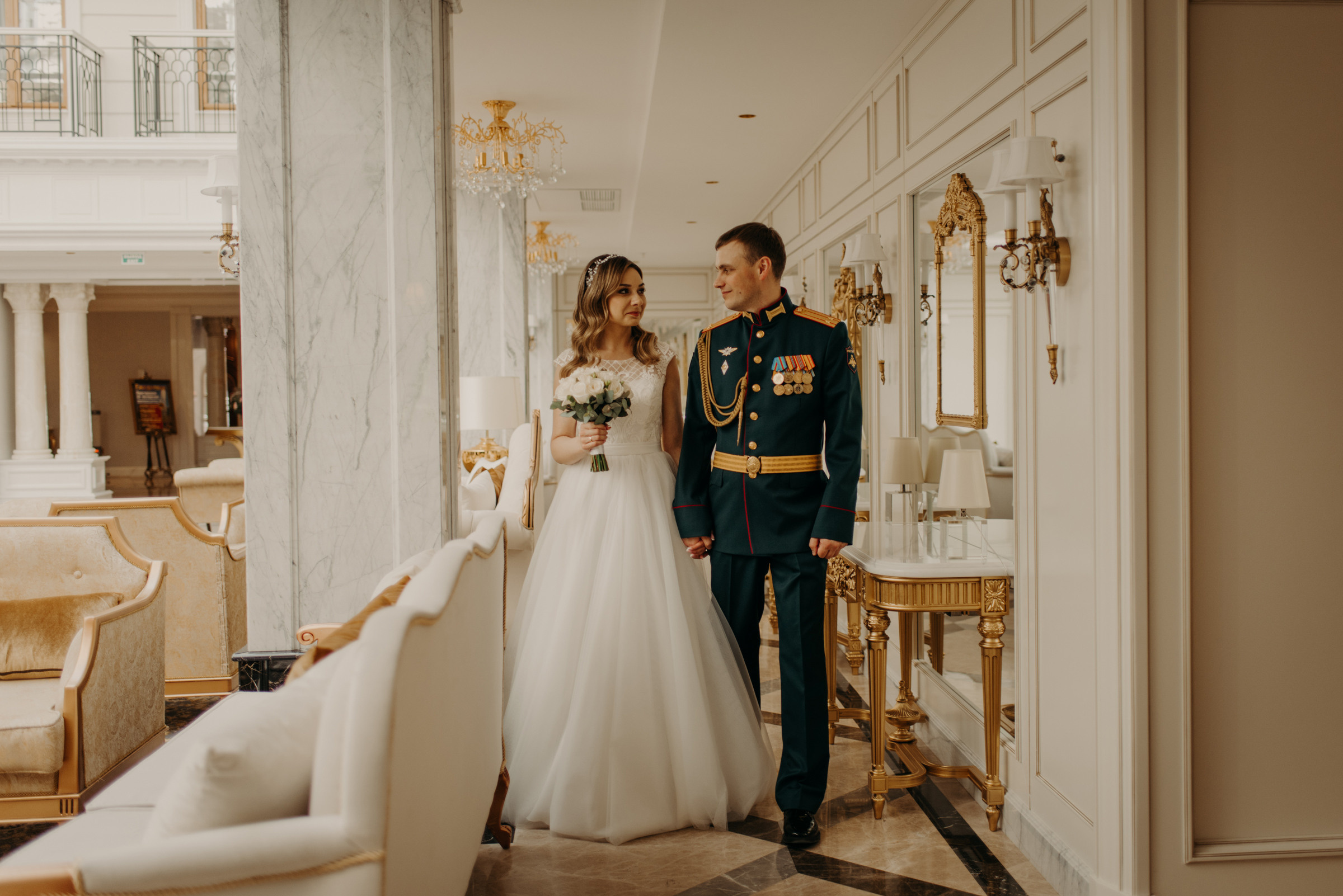 свадебная фотосессия в отеле Tsar Palace