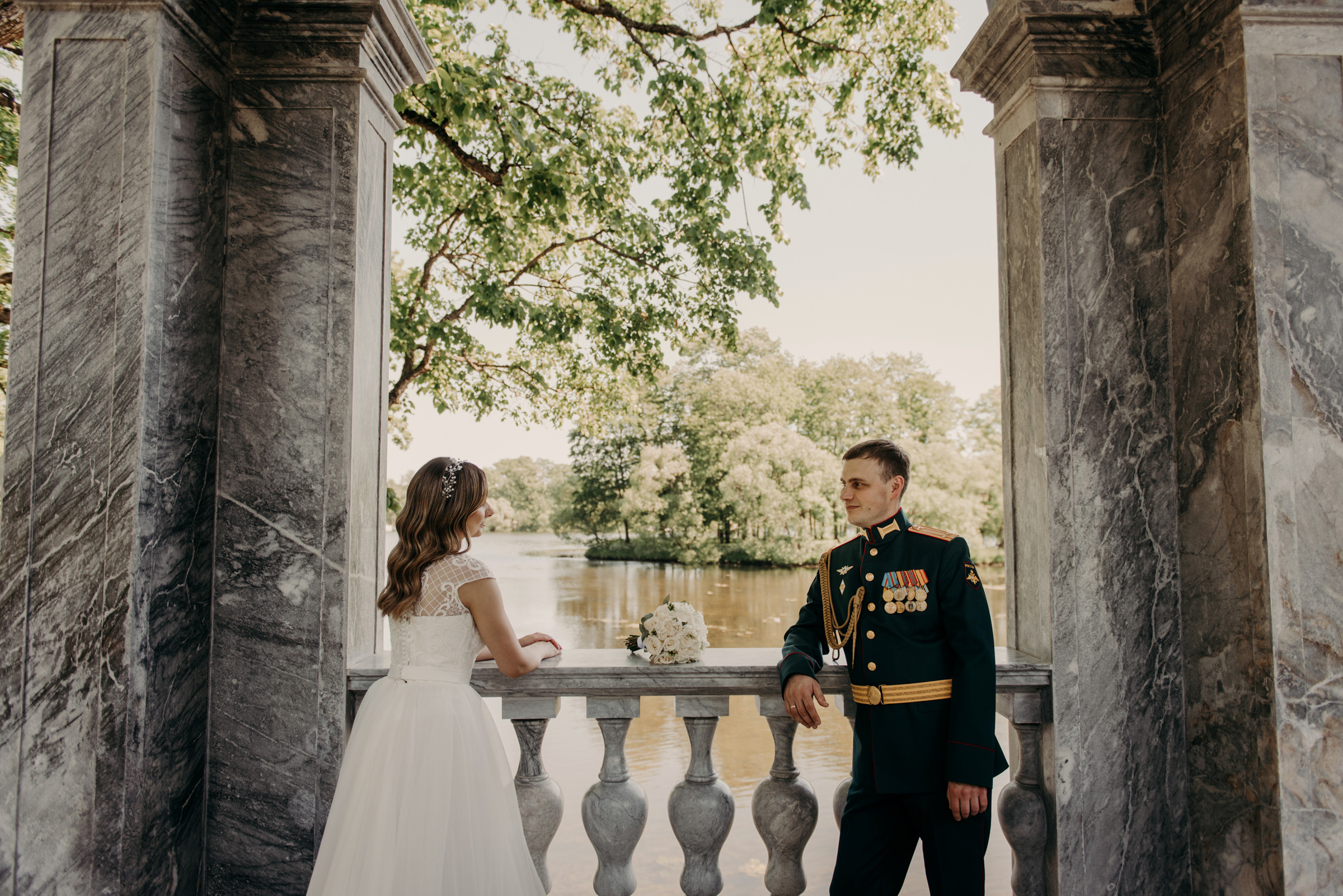 свадебная фотосессия в Екатерининском парке в Пушкине, фотограф на свадьбу