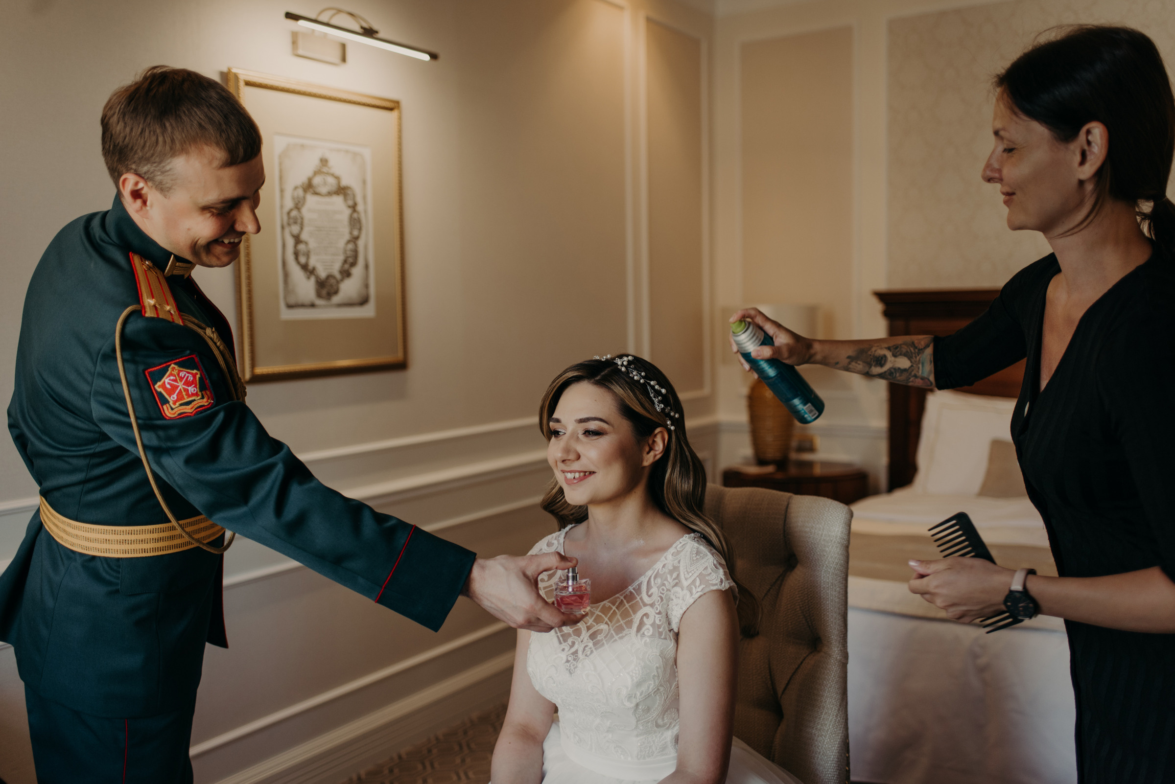 сборы жениха и невесты в отеле Tsar Palace