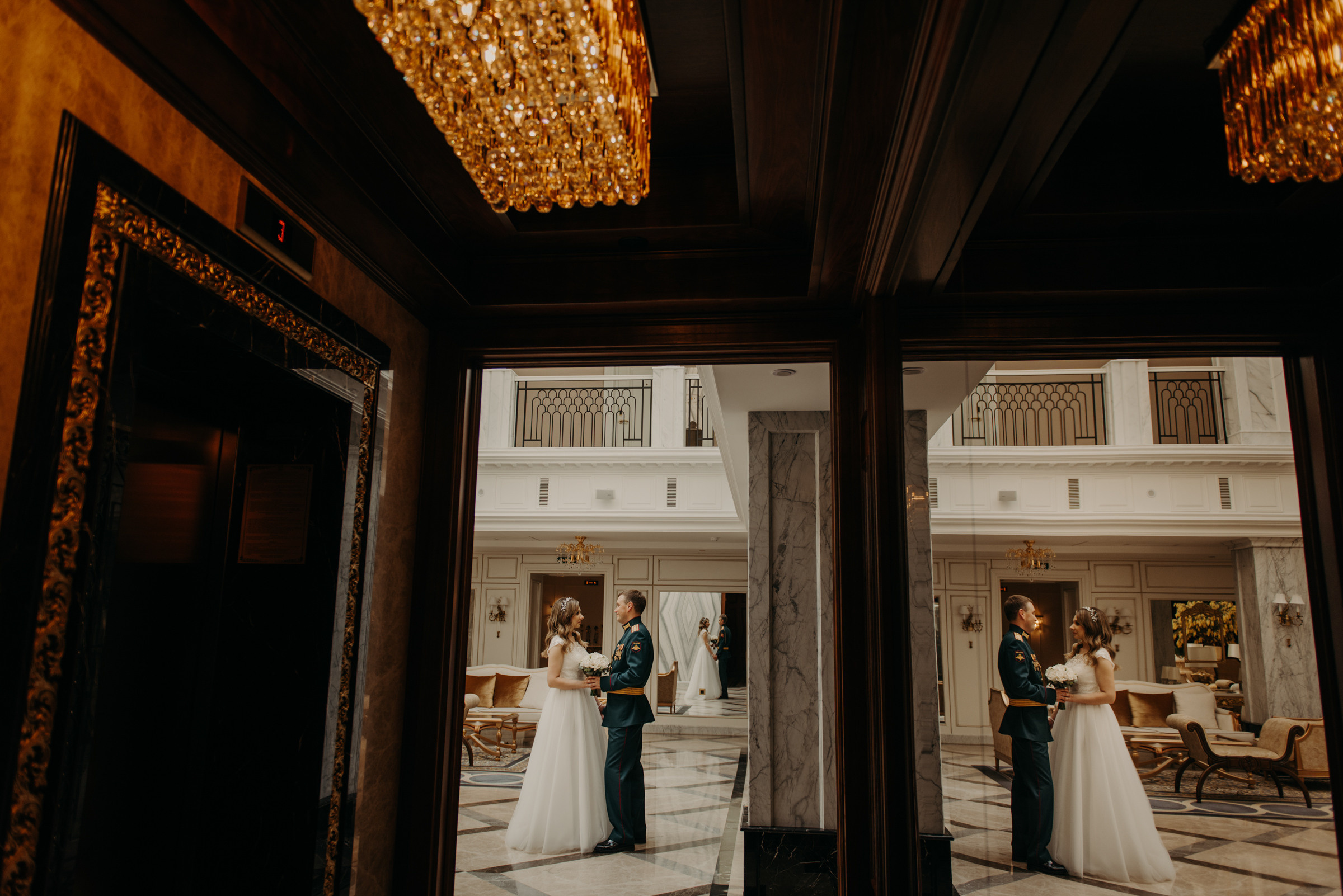 свадебная фотосессия в отеле Tsar Palace