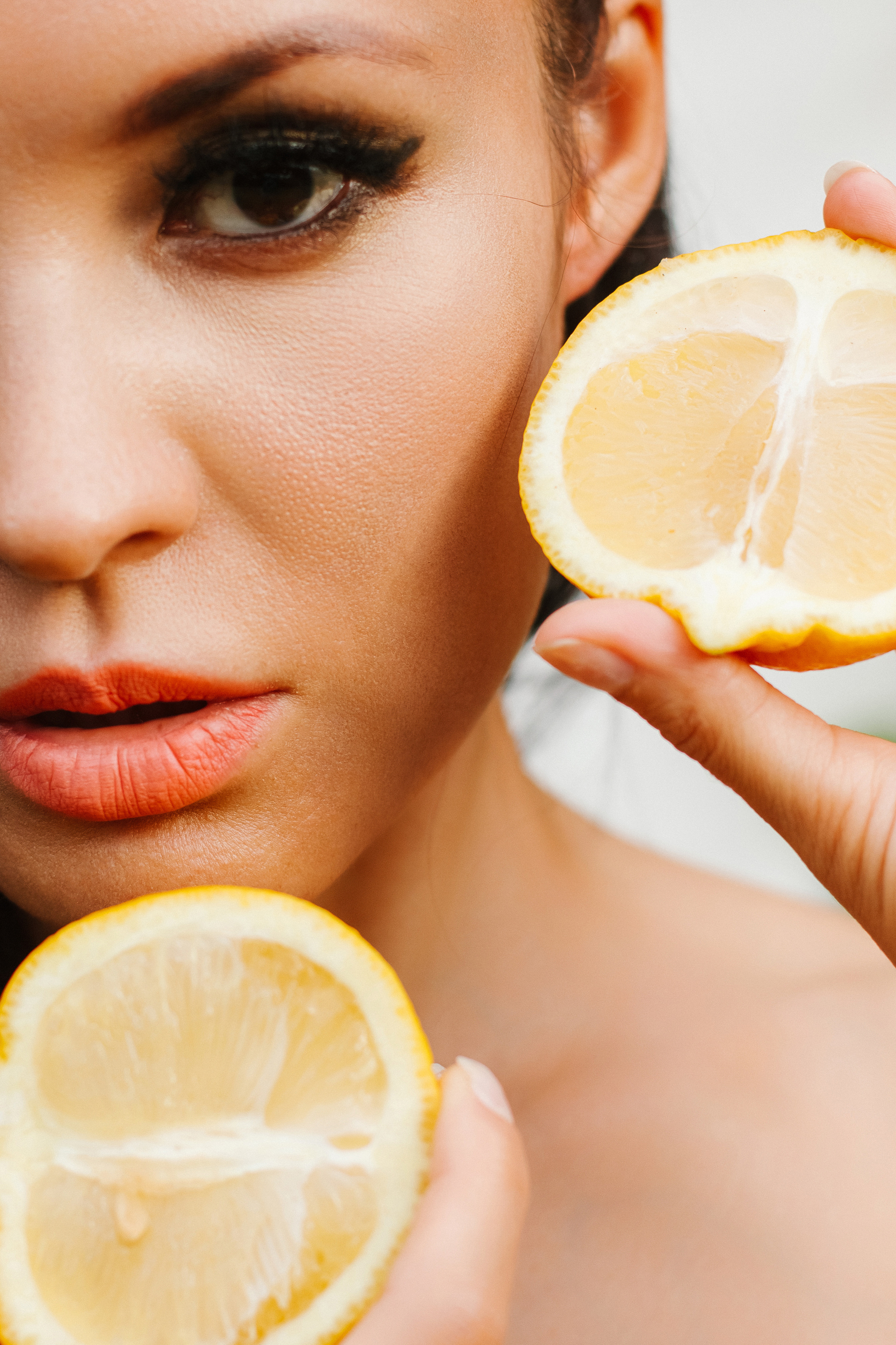 Фотосессия с лимонами. Контентный фотограф в Перми Натали Кытманова