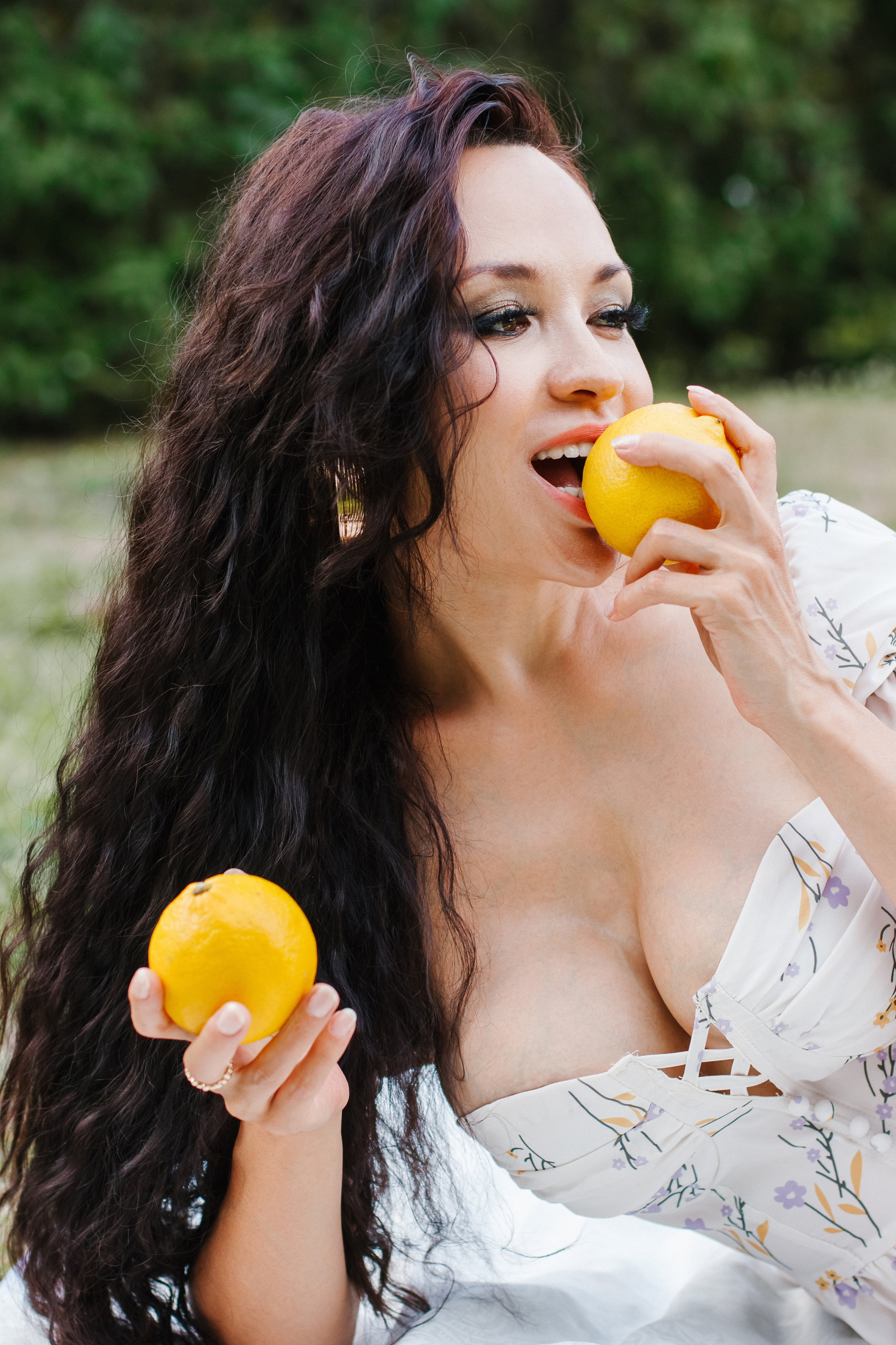 Фотосессия с лимонами. Контентный фотограф в Перми Натали Кытманова
