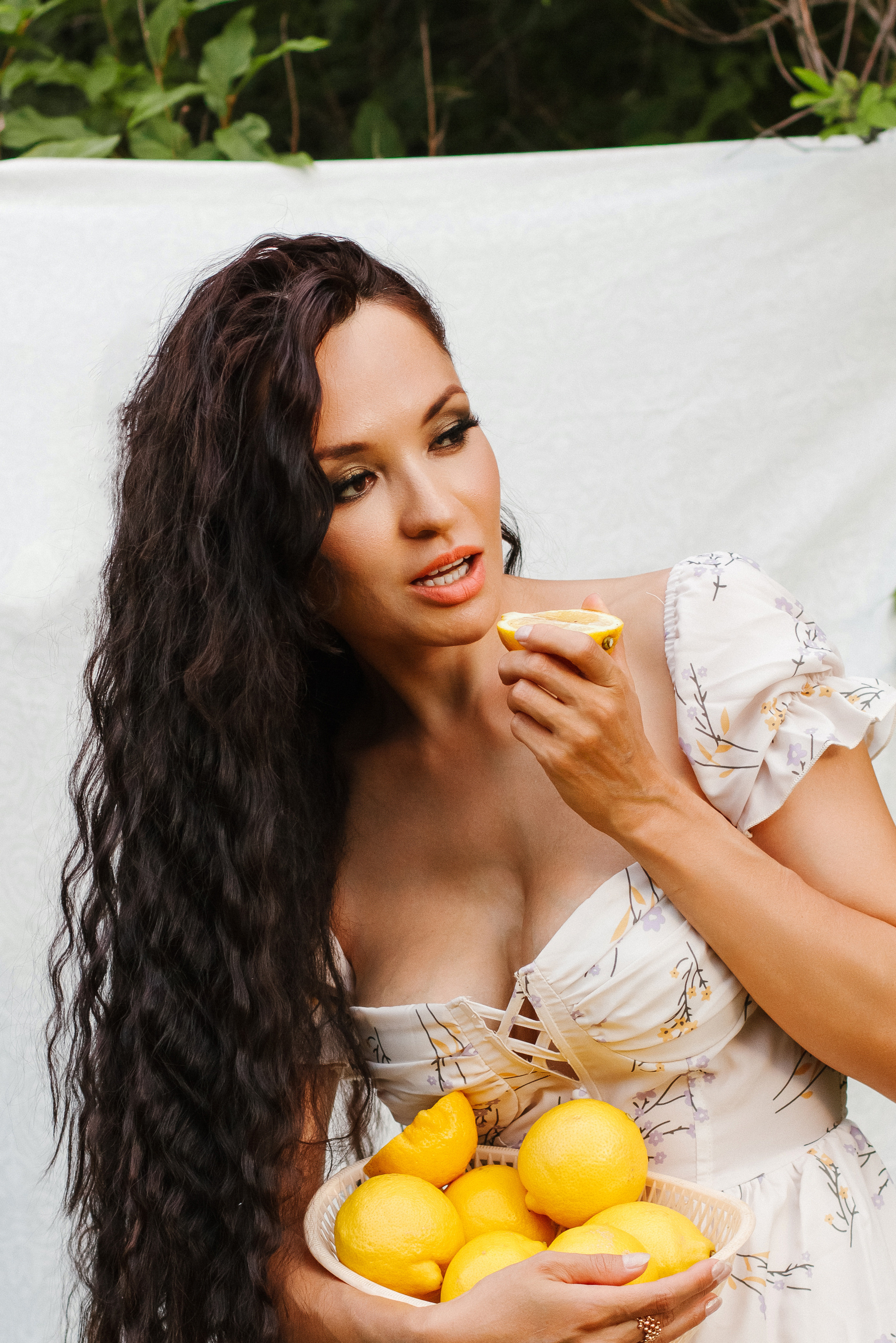 Фотосессия с лимонами. Контентный фотограф в Перми Натали Кытманова