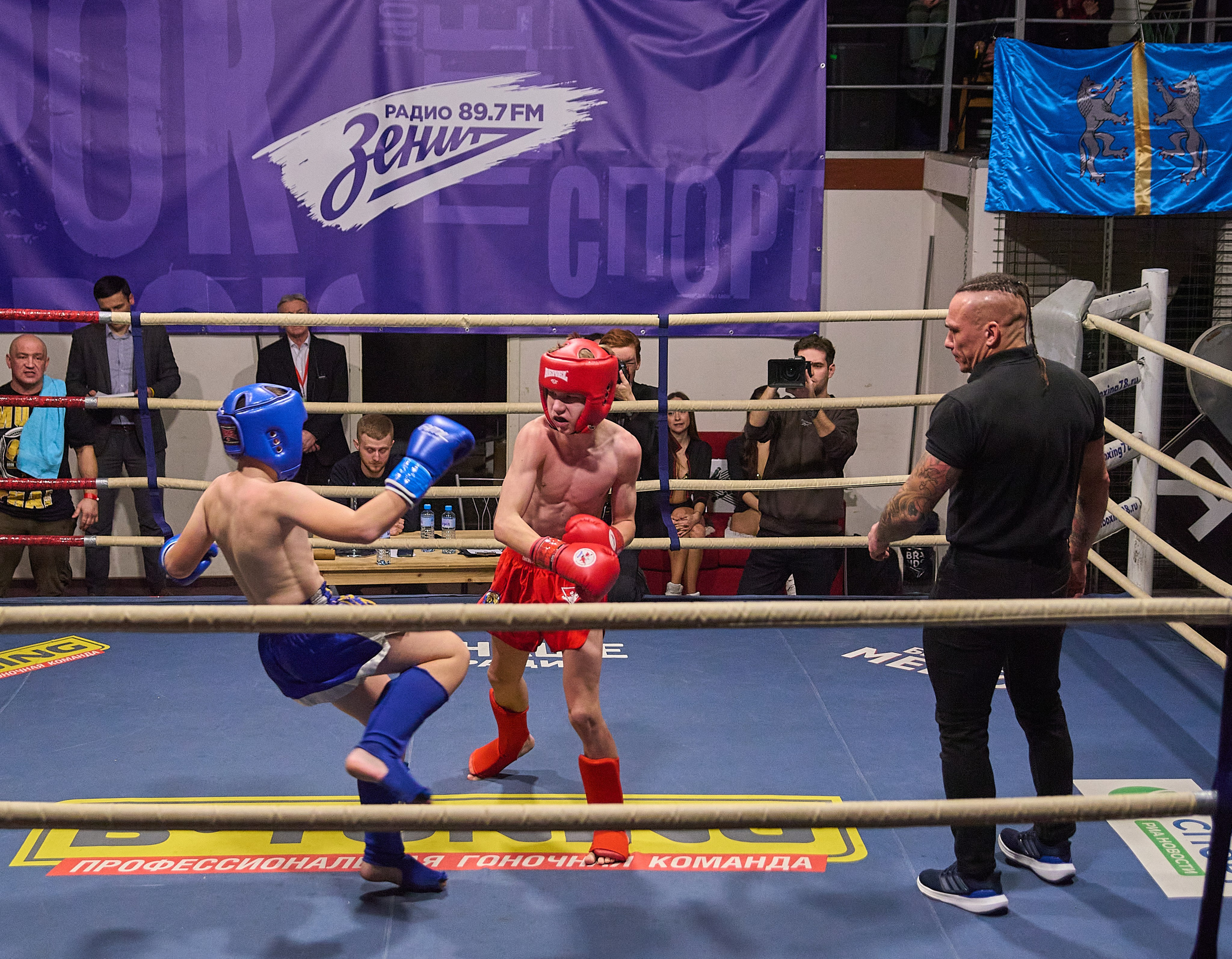 «Ультиматум удара» — бокс. Профессиональный спортивный фотограф в Санкт-Петербурге