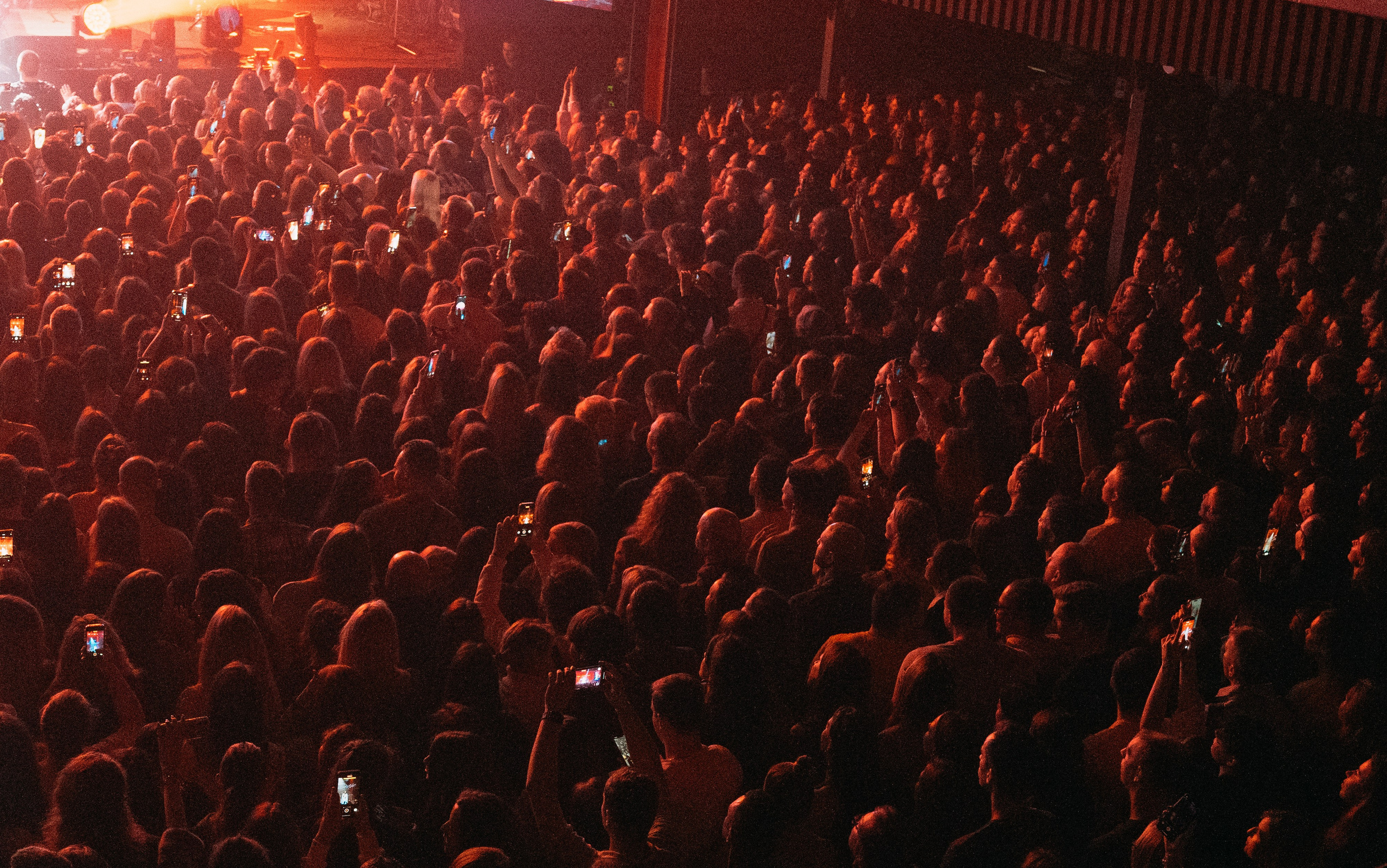 Концерт Максим в Санкт-Петербурге. Фотограф Елизавета Федосова. Репортажная съемка концерта. 