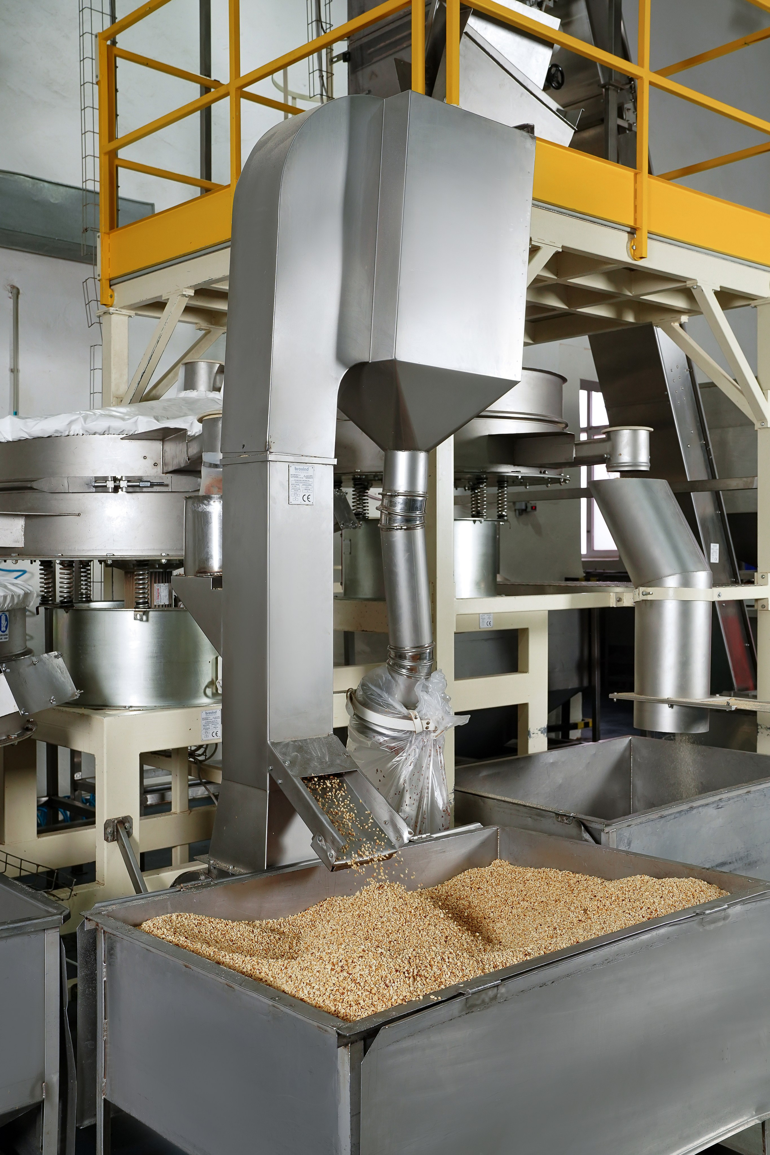 Производство, Орехпром. Контентный и свадебный фотограф в Краснодаре и Сочи Елена Плотникова