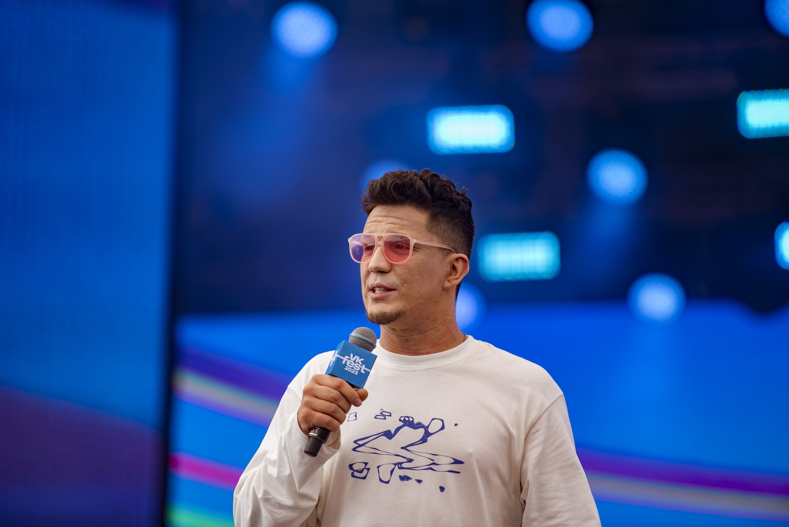 Фотограф на концерт. Свадебный, семейный, фэшн фотограф, школьный фотограф в Сочи