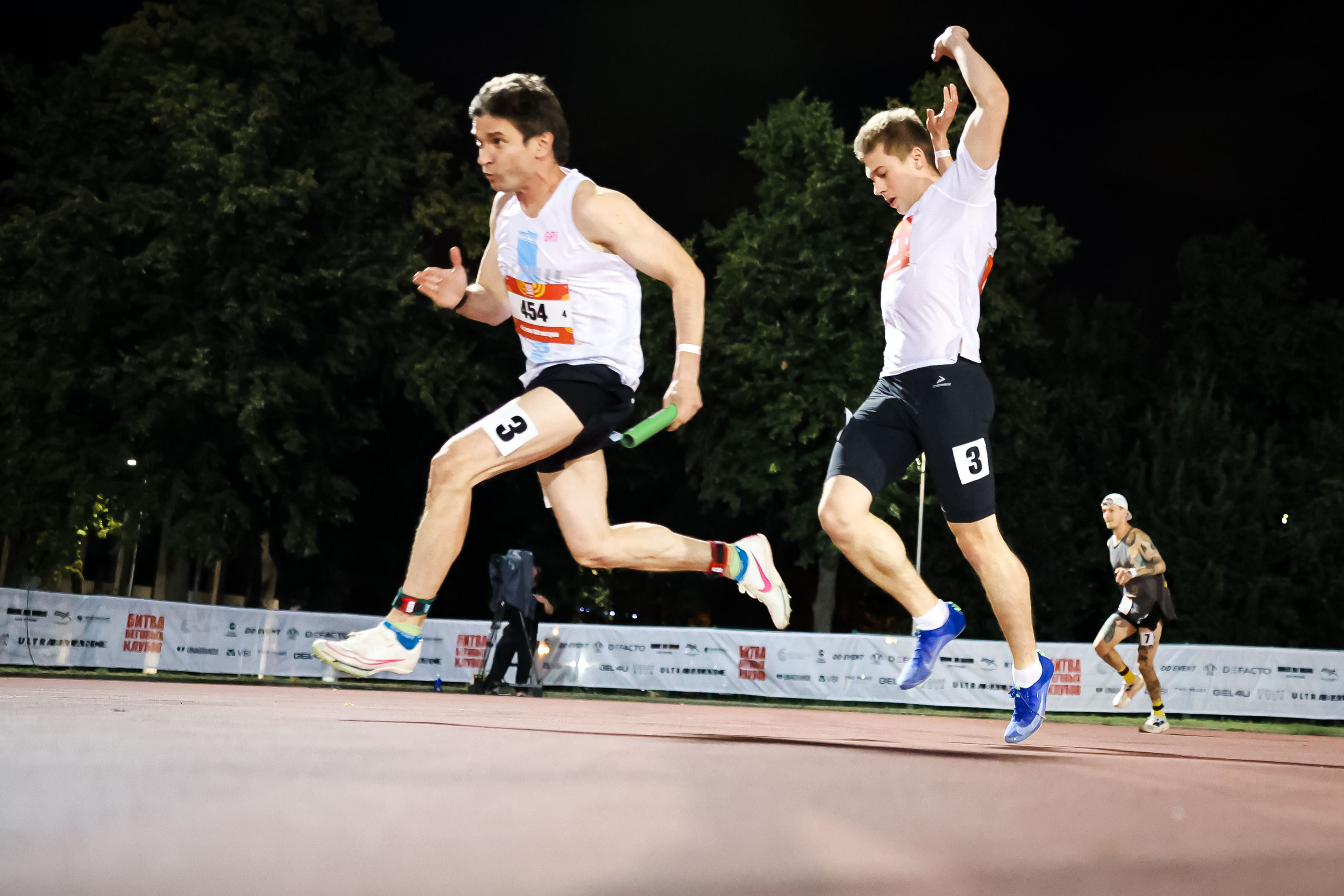 Битва беговых клубов / Running Club Battle. Фотограф в Москве Андрей Поташов «Photashov»