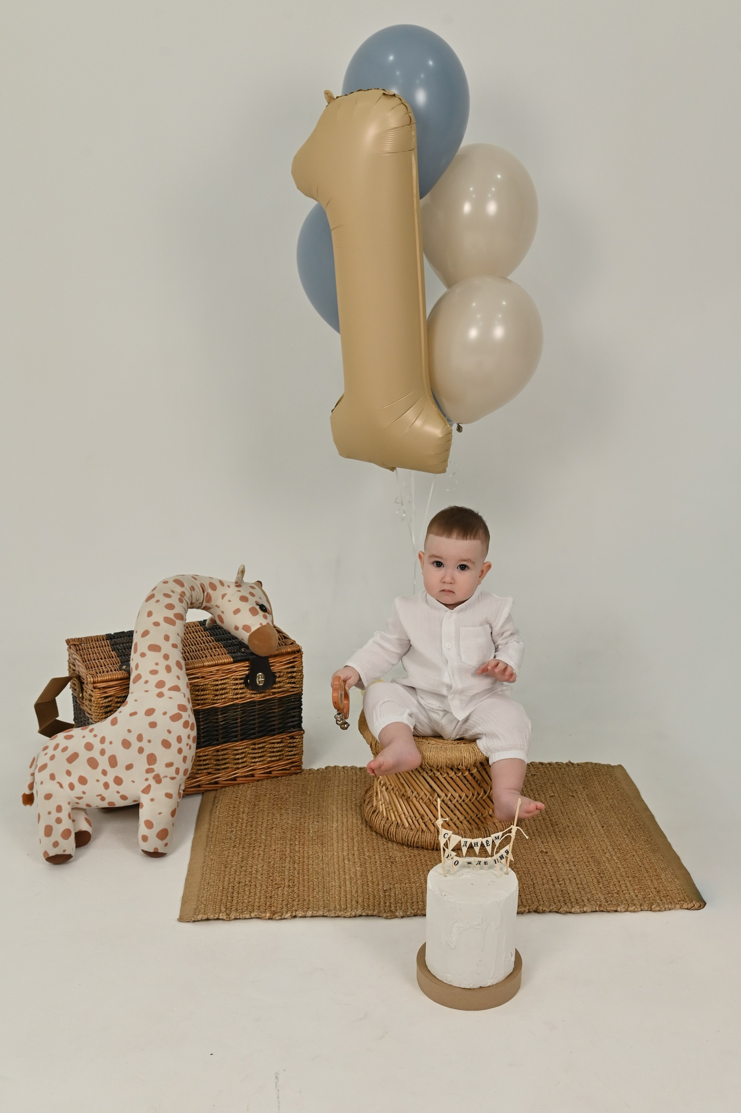 Адам годик и семейная. Фотограф Новорожденных и семейный Элла Огай г. Сатпаев