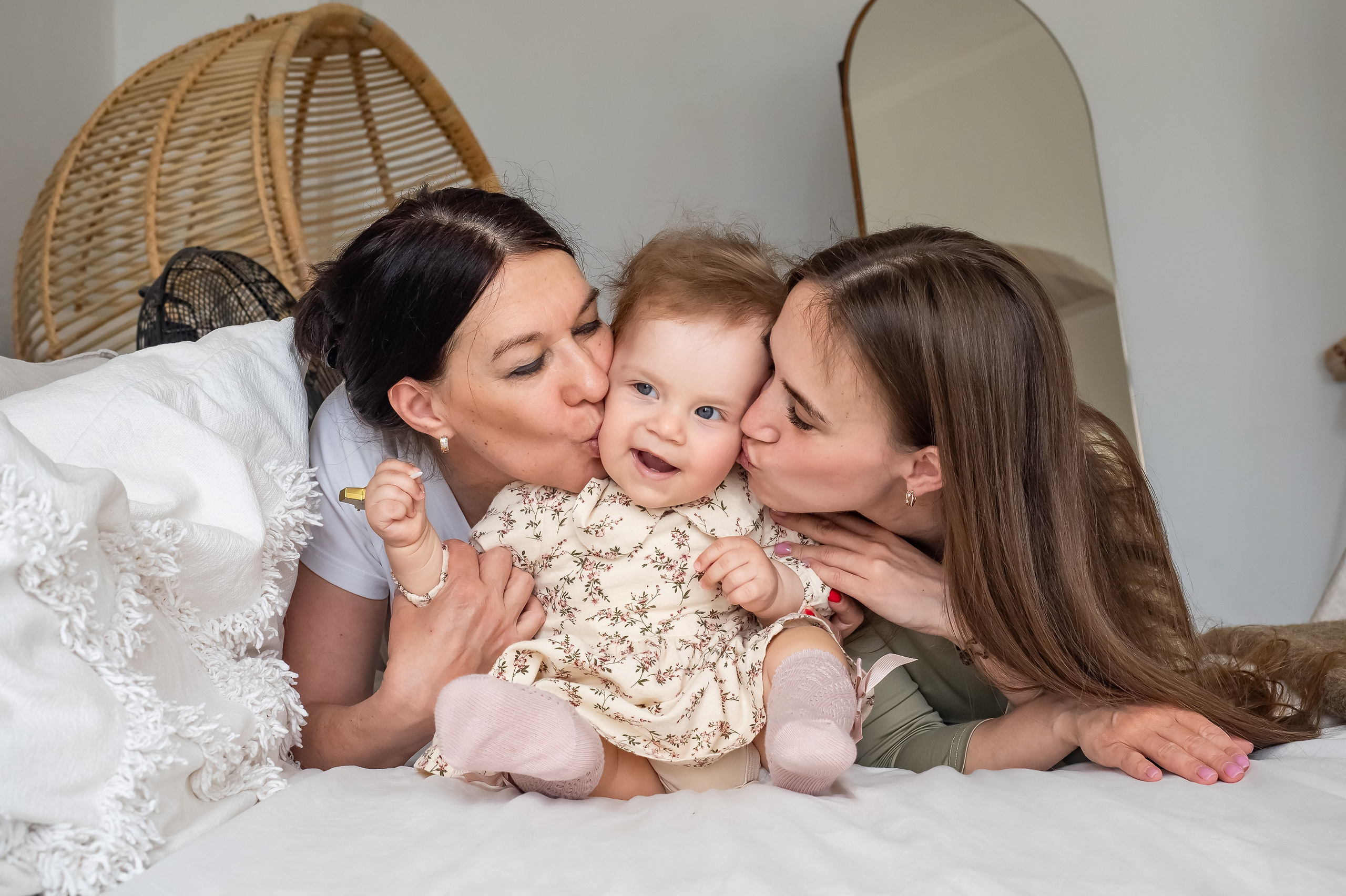 Мира 1 год. Репортажный, семейный и детский фотограф в Пензе и Заречном Арина Ермилова. Картины барельеф на заказ