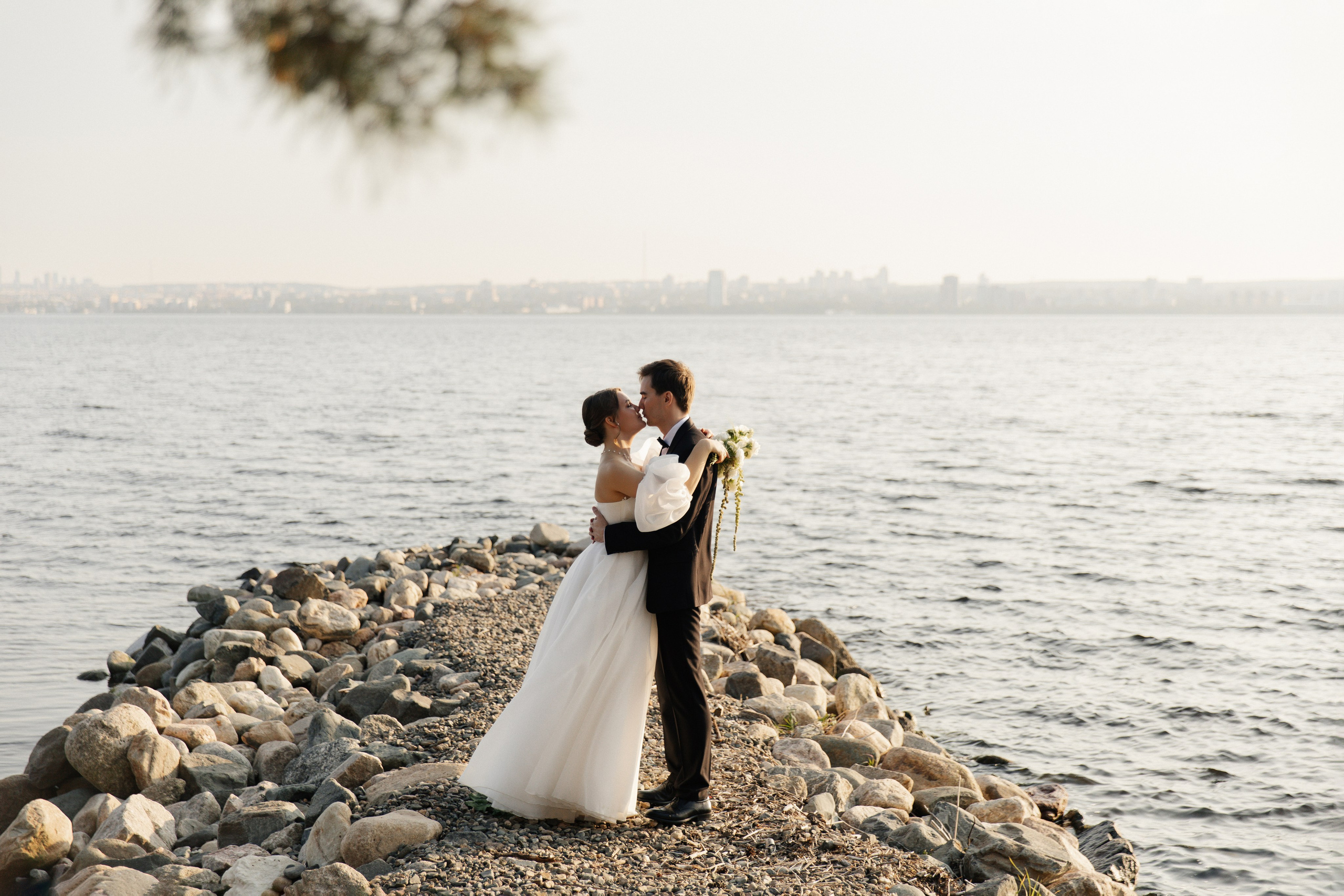 Илья и Катя / любовь на берегу Онежского озера. Брысина Алёна/ фотограф Петрозаводск, Карелия