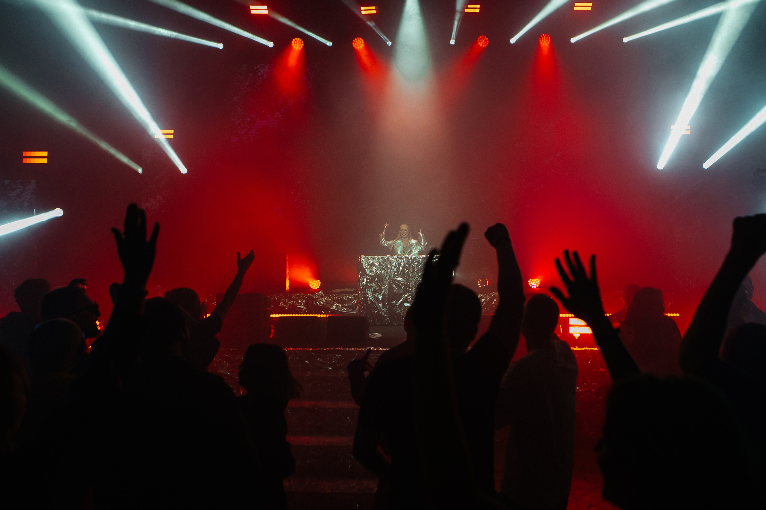 Loft Holl 2500 человек. Фотограф в Москве Дмитрий Жарков