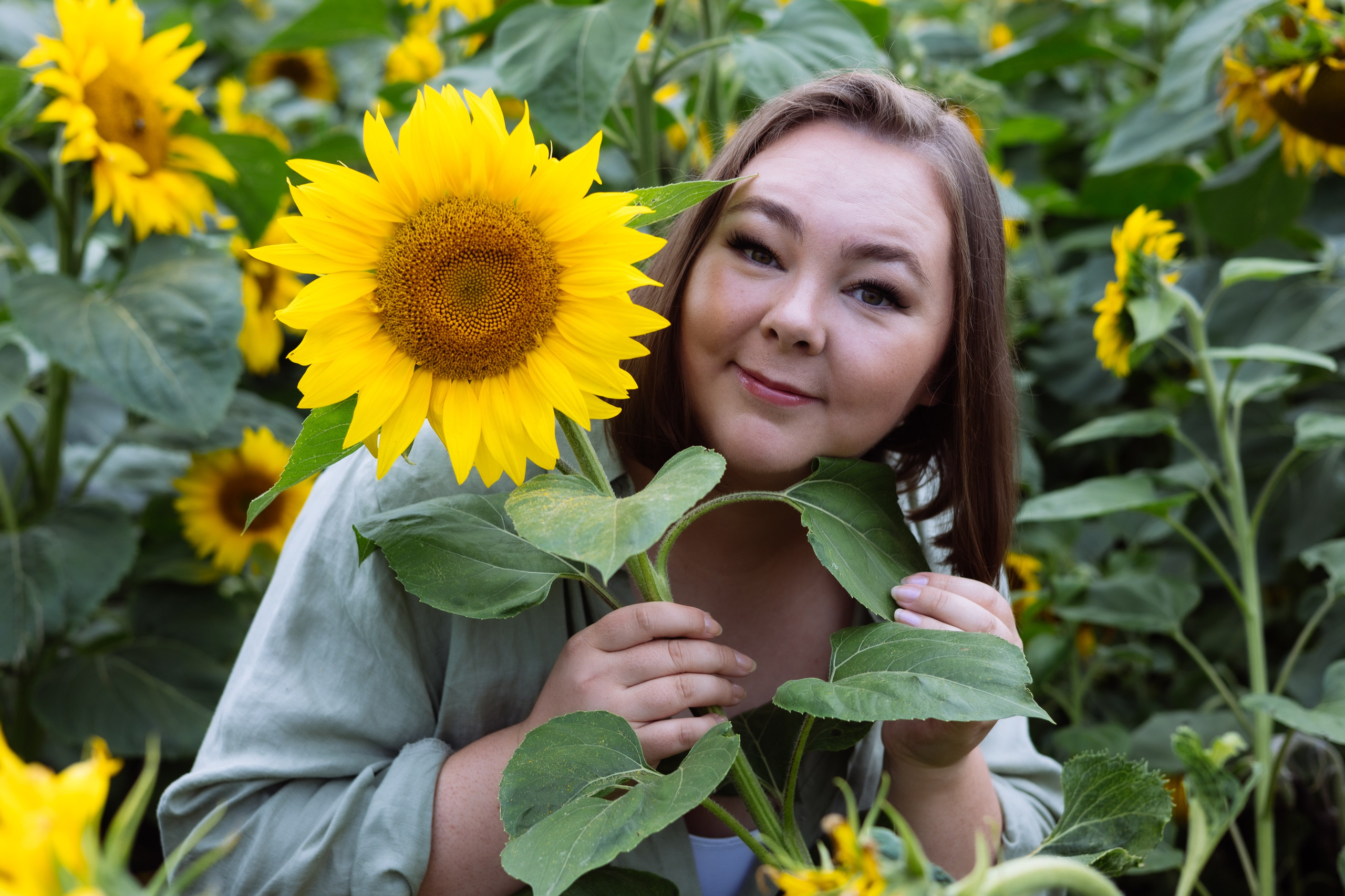 ПОДСОЛНУХИ 2025. Фотограф Красноярск съемки лавстори, фотосессия в студии, портретная съемка, творческие фотосессии