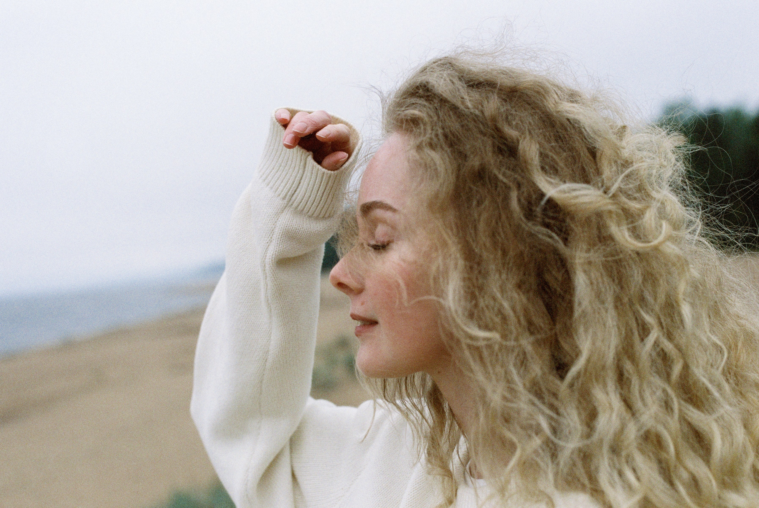 Elena Raya • Photographer