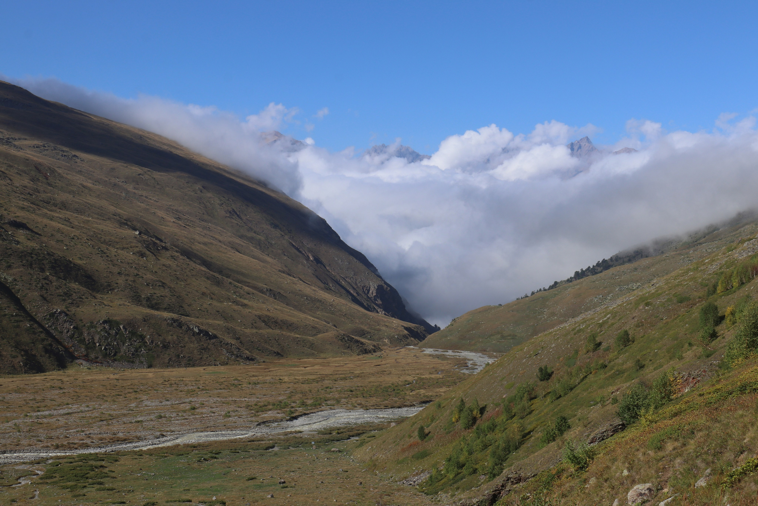 Приэльбрусье. Сентябрь 2024. Путешественник-фотограф из Санкт-Петербурга Татьяна Свистулина