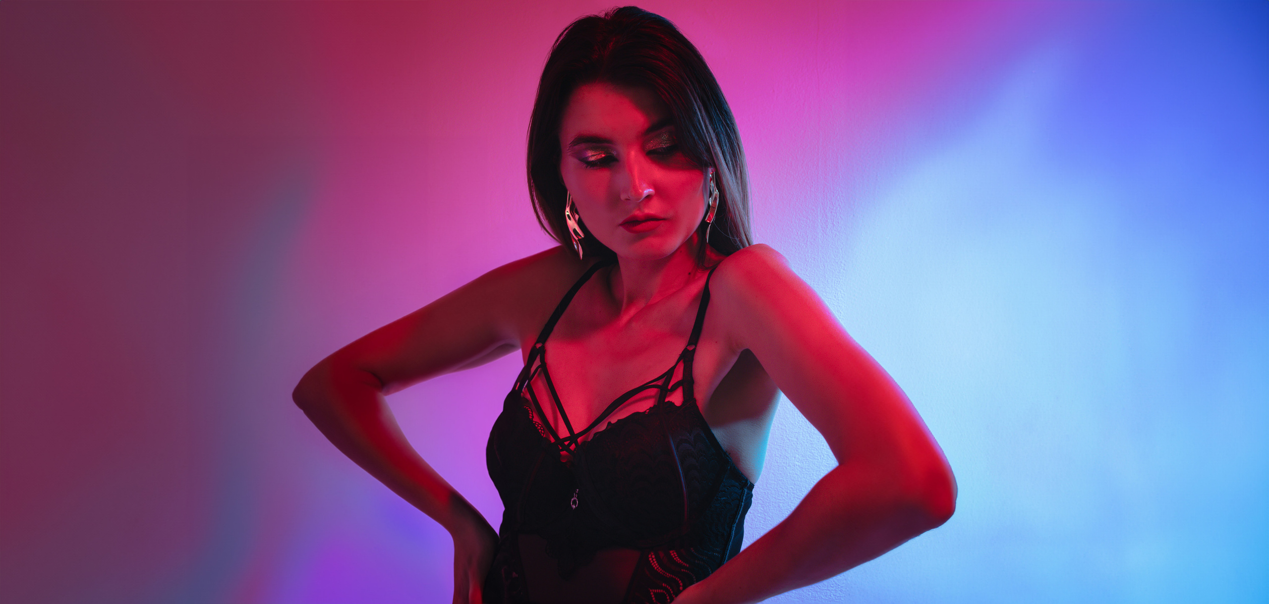 ANASTASYA "Неоновая страсть"