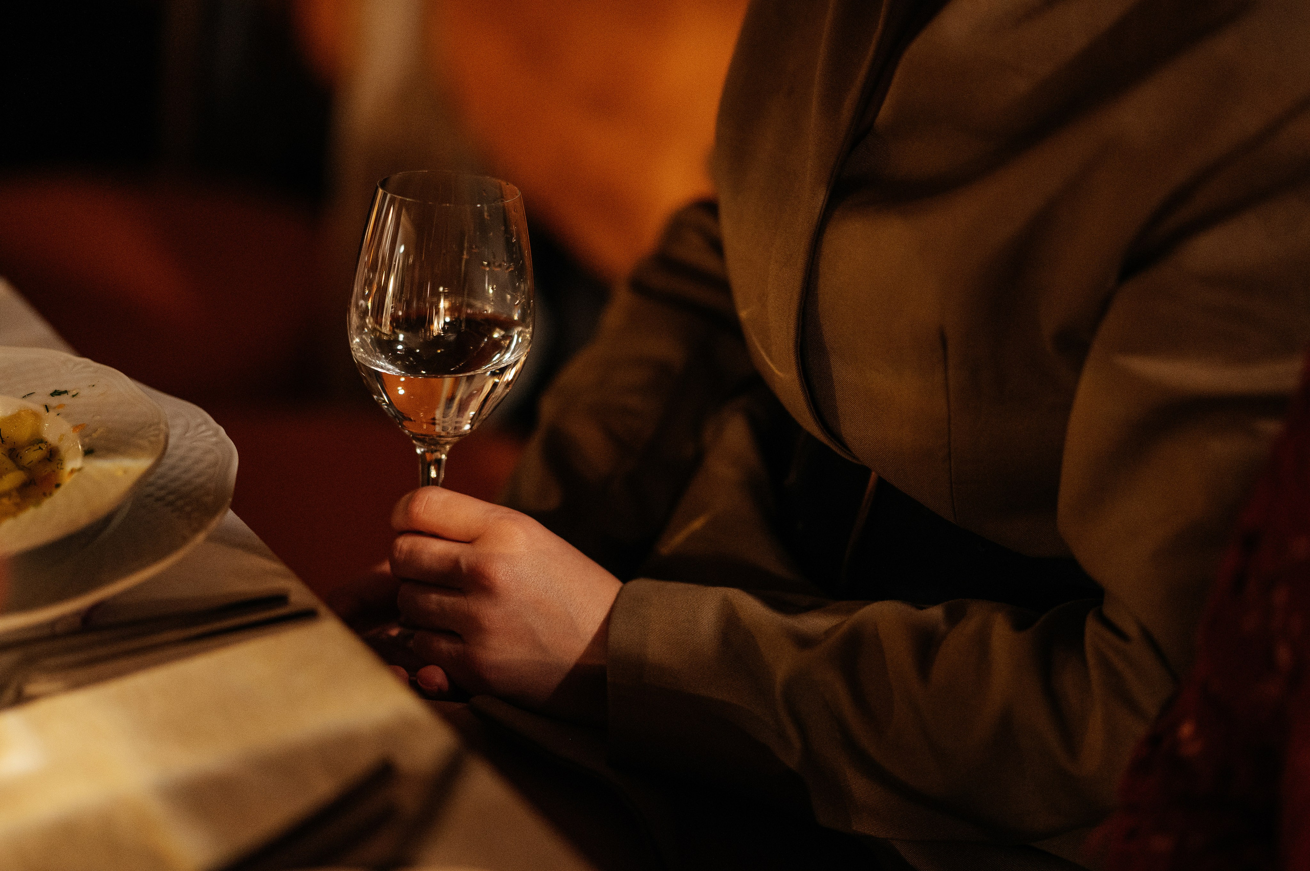 Невероятно атмосферный семейный ужин. Wedding photographer in Moscow and around the world Andrey Medvednikov