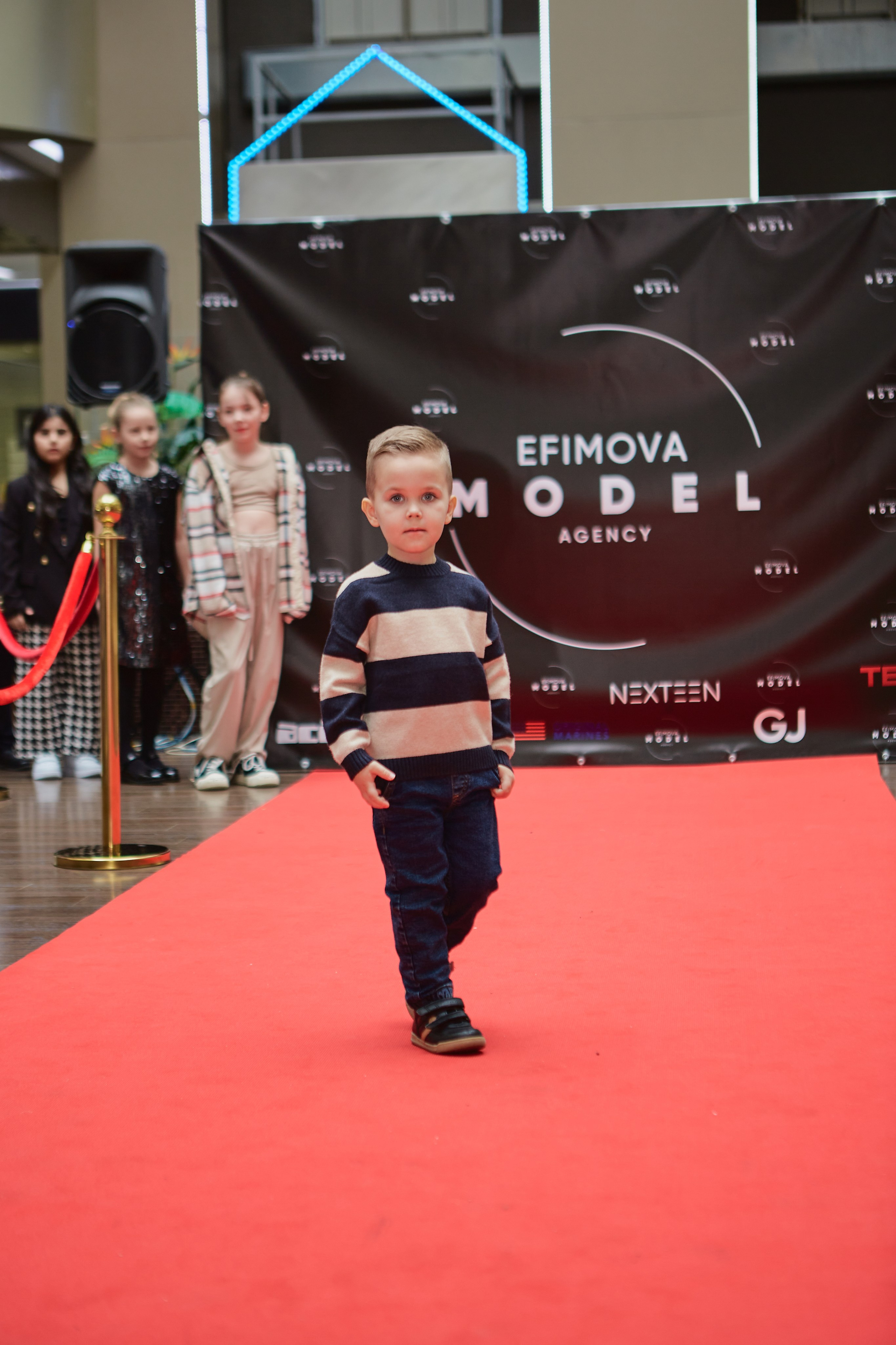 FASHION SHOW ТЦ Sun City. Efimova Model Agency